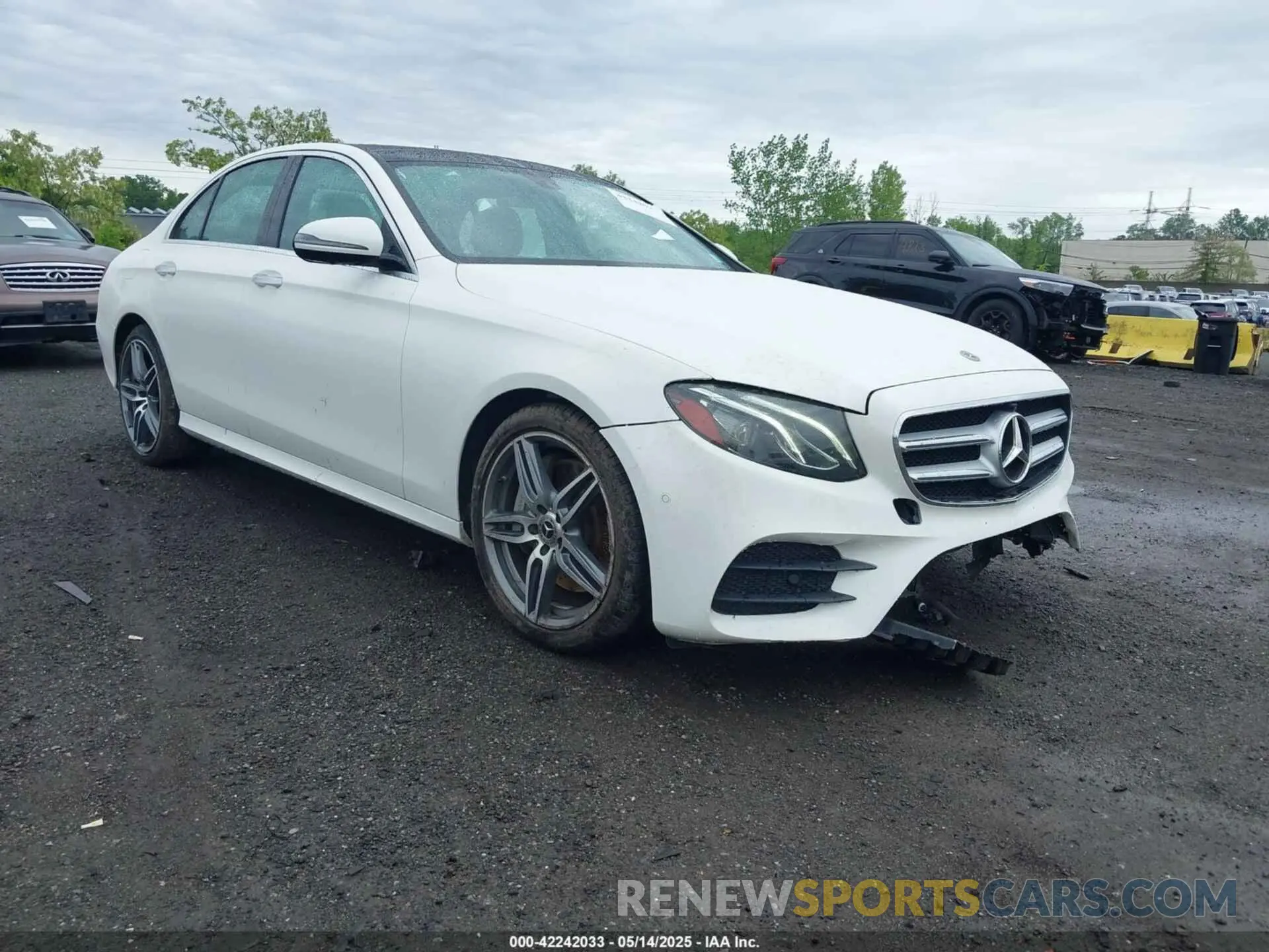 1 Photograph of a damaged car WDDZF8EB1LA721611 MERCEDES-BENZ E 350 2020
