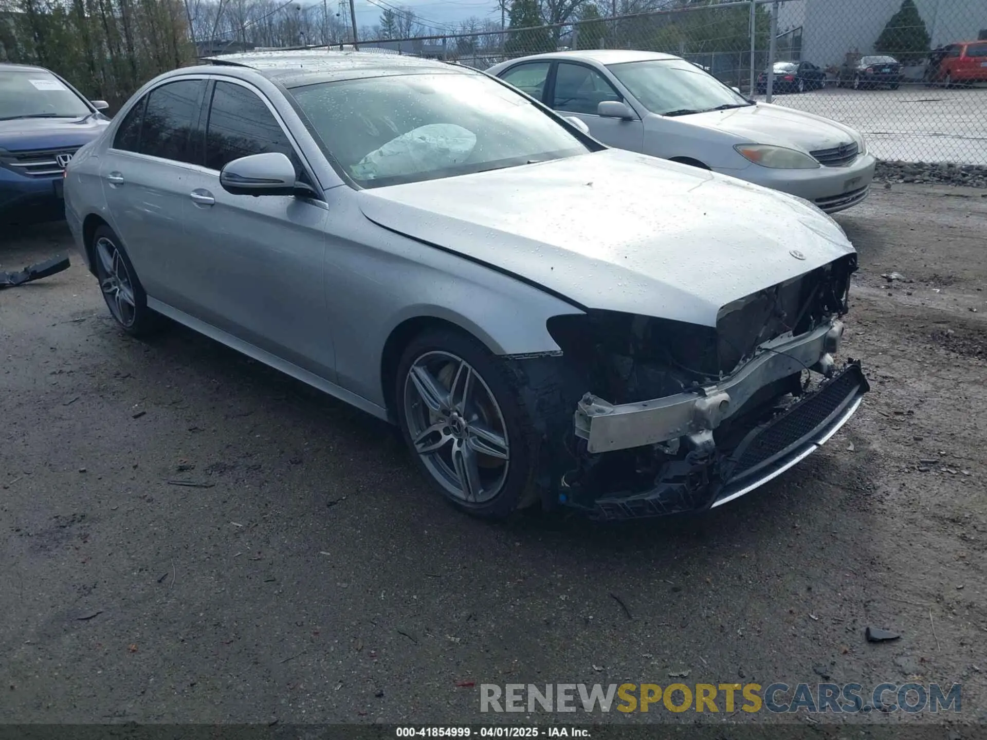 1 Photograph of a damaged car WDDZF8EB2LA713761 MERCEDES-BENZ E 350 2020