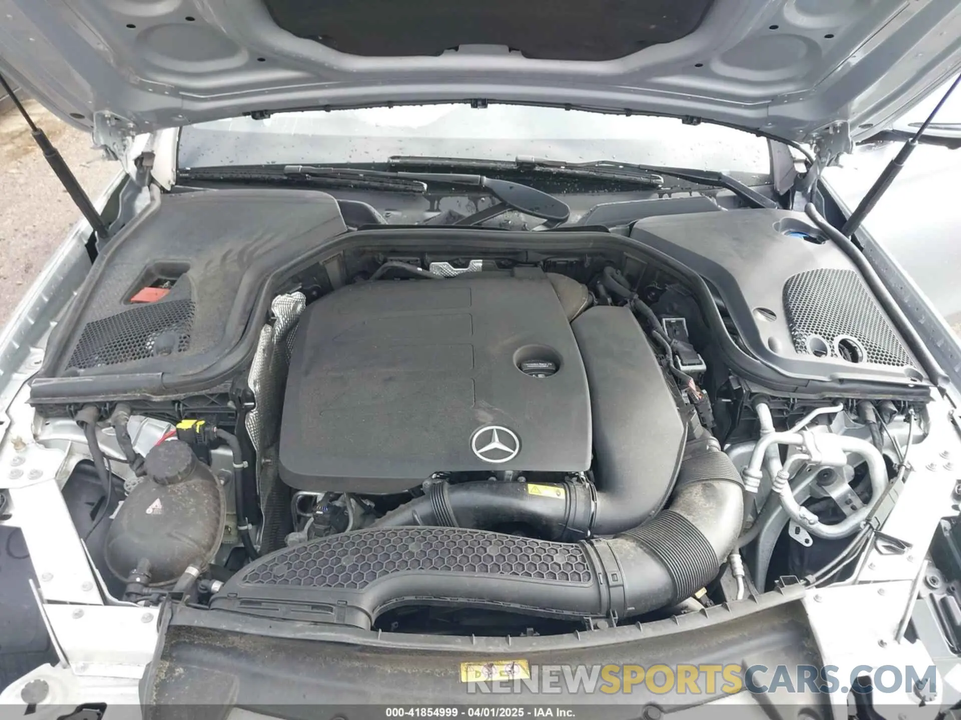 10 Photograph of a damaged car WDDZF8EB2LA713761 MERCEDES-BENZ E 350 2020
