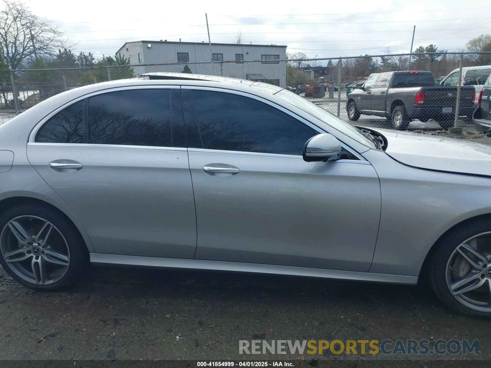 13 Photograph of a damaged car WDDZF8EB2LA713761 MERCEDES-BENZ E 350 2020