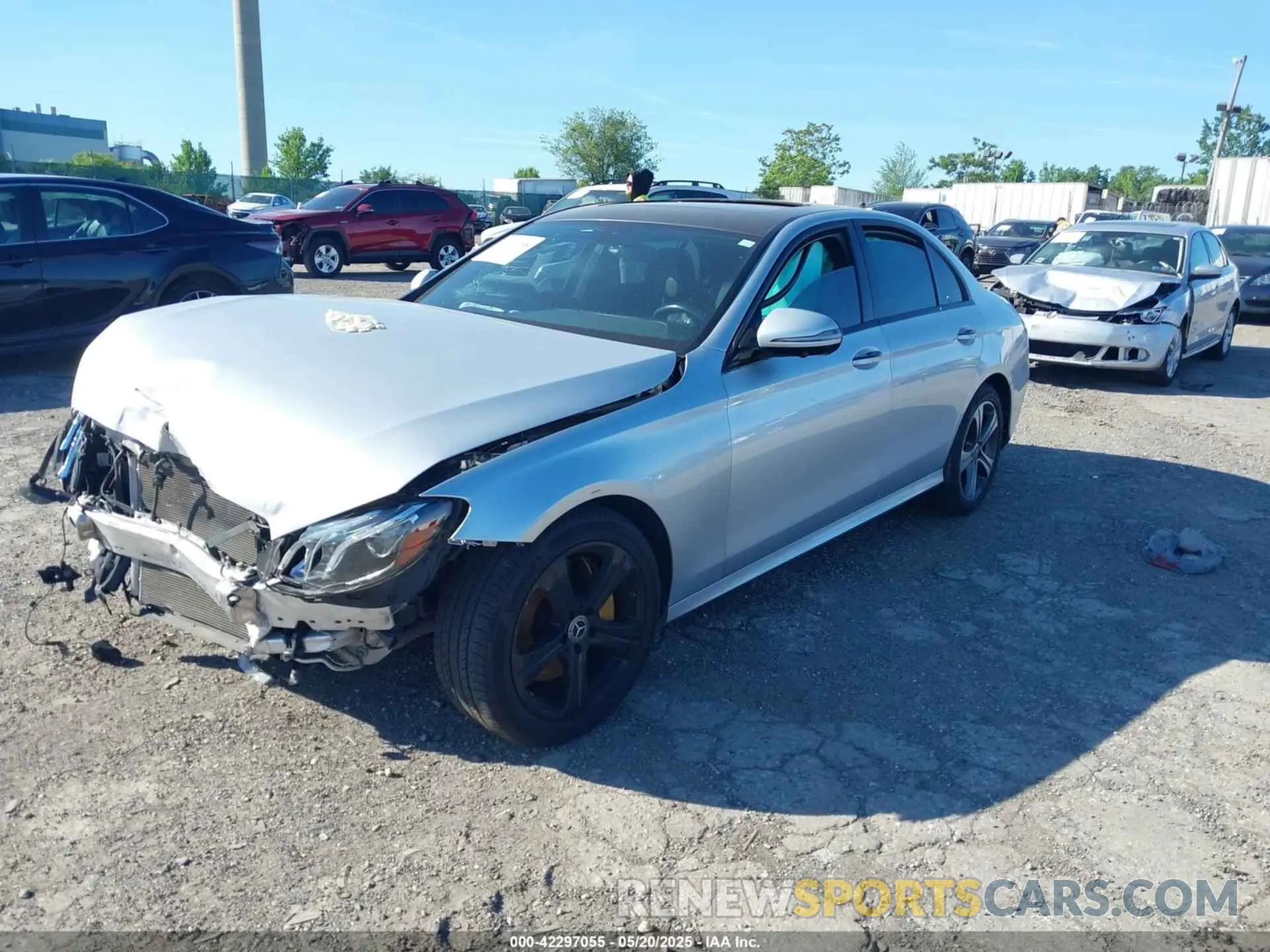2 Photograph of a damaged car WDDZF8EB4LA703331 MERCEDES-BENZ E 350 2020
