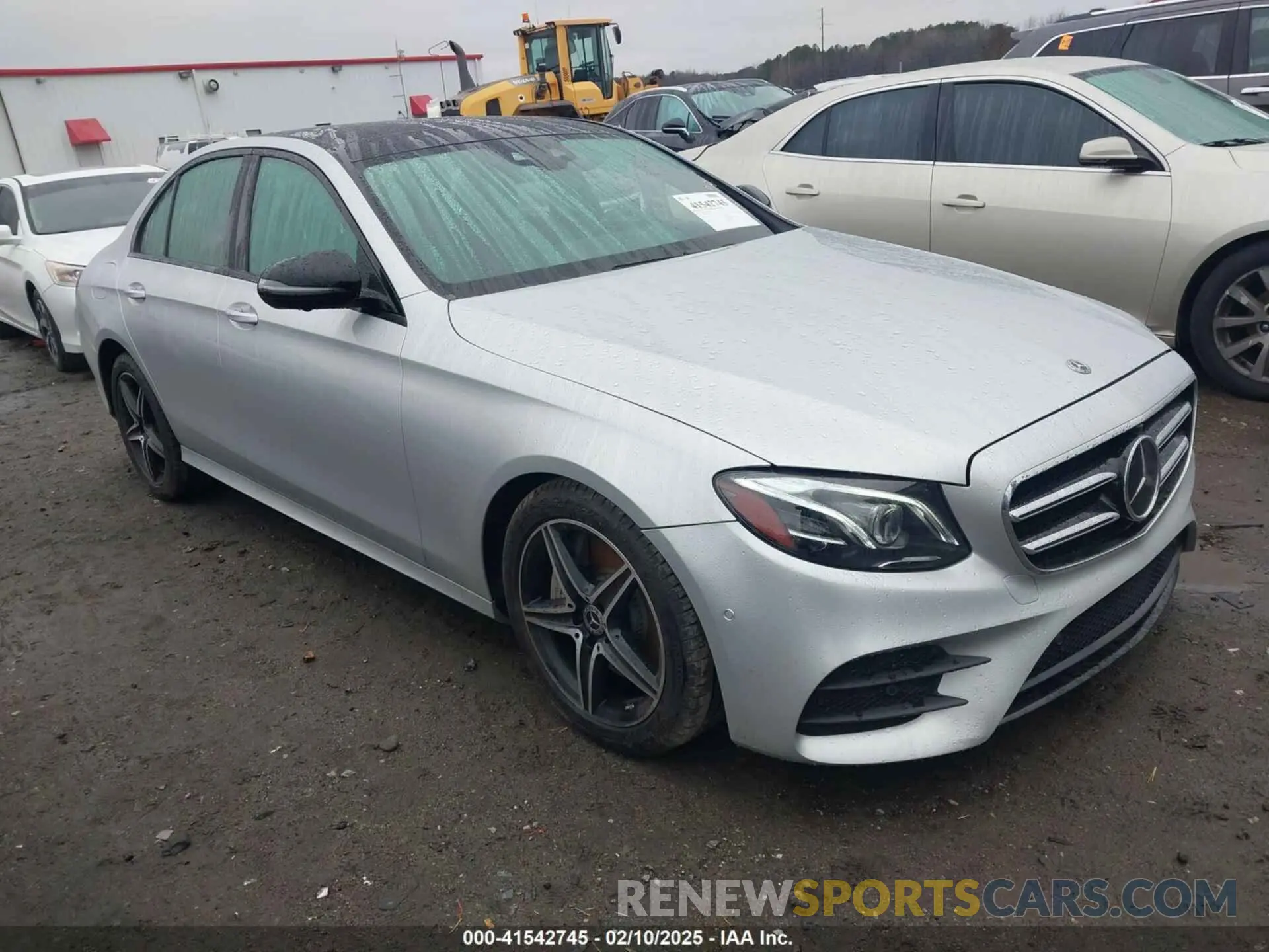 1 Photograph of a damaged car WDDZF8EB5LA733034 MERCEDES-BENZ E 350 2020