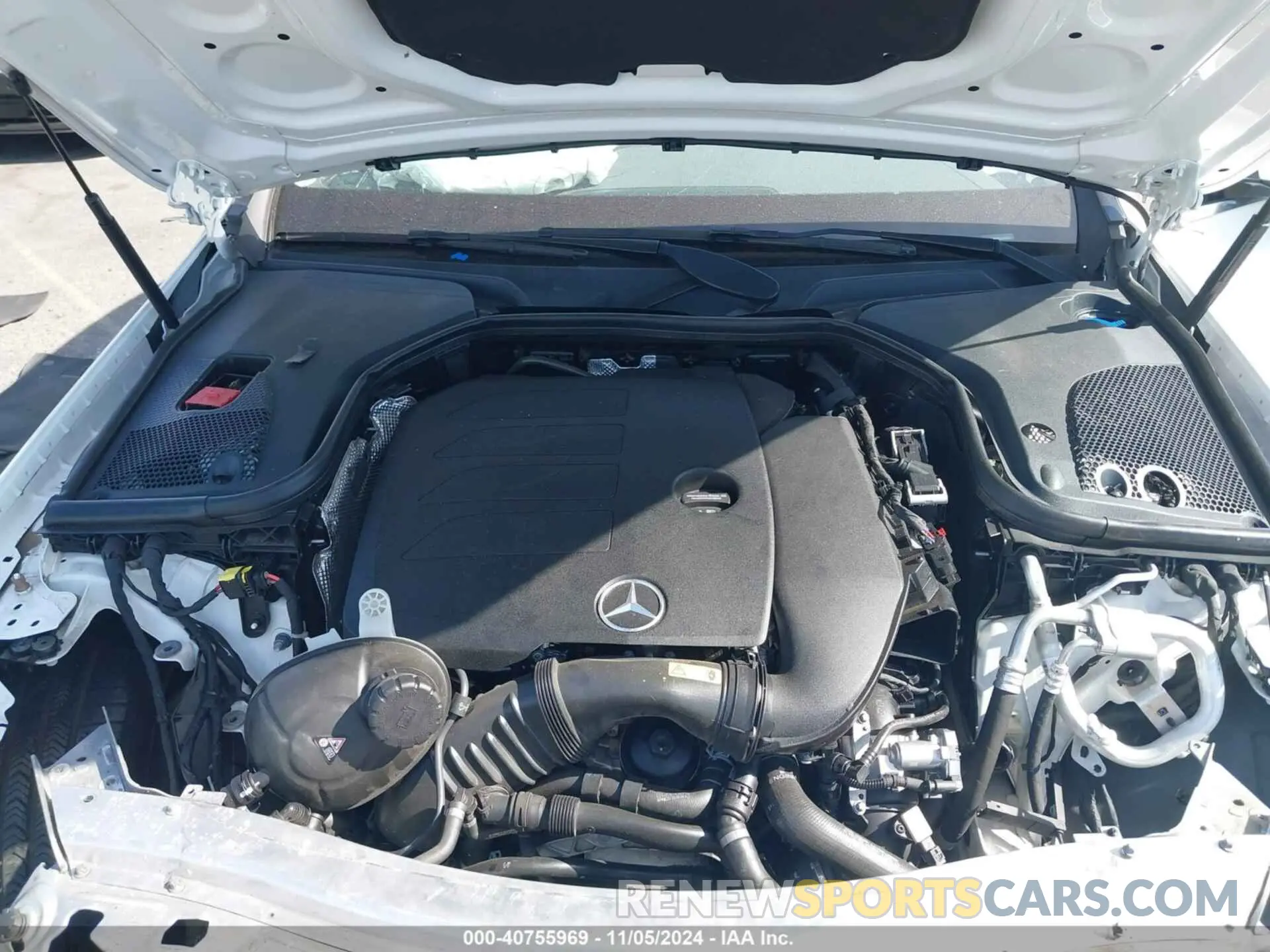 10 Photograph of a damaged car W1KZF8DB0MA922550 MERCEDES-BENZ E 350 2021