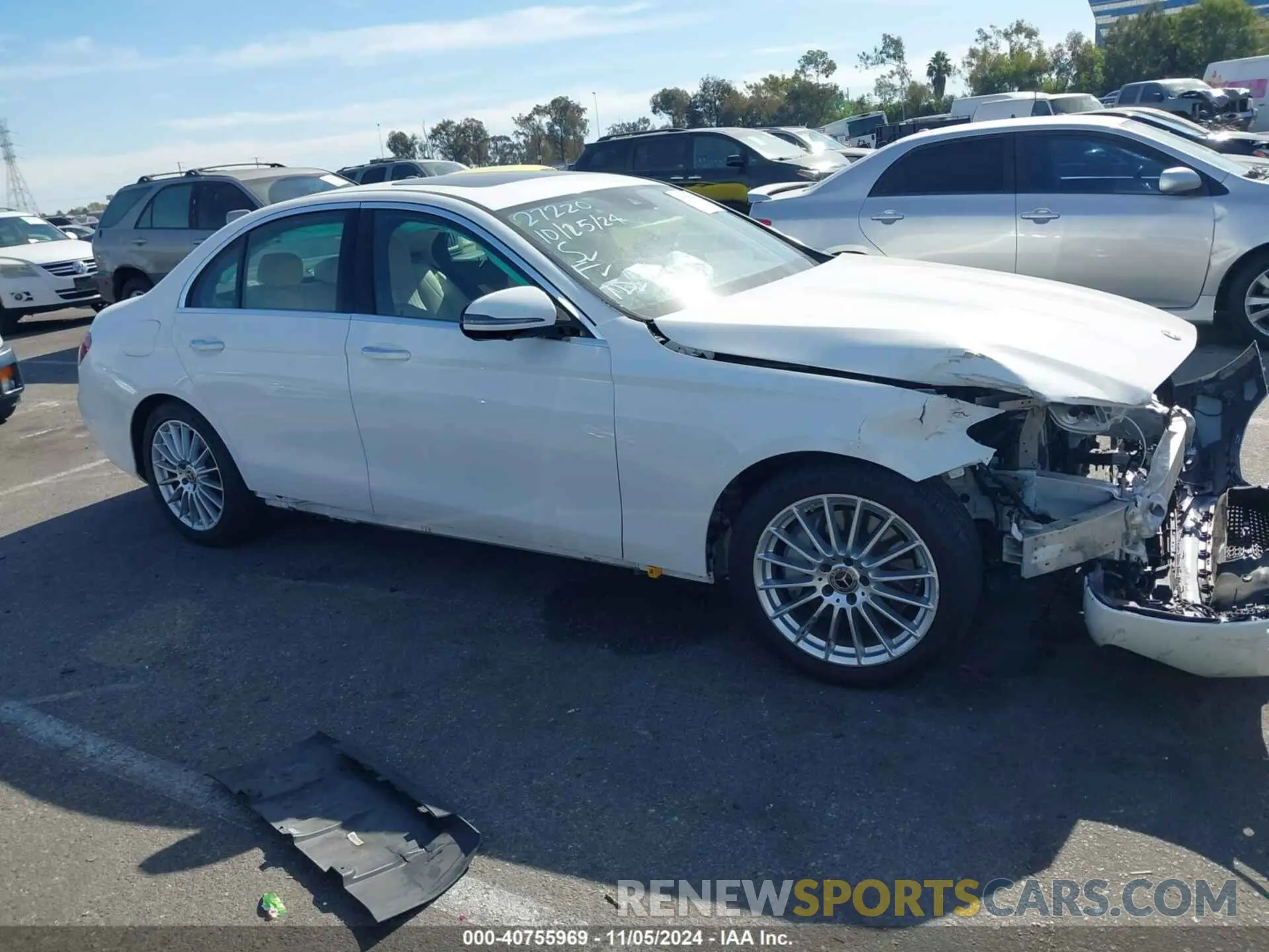 14 Photograph of a damaged car W1KZF8DB0MA922550 MERCEDES-BENZ E 350 2021
