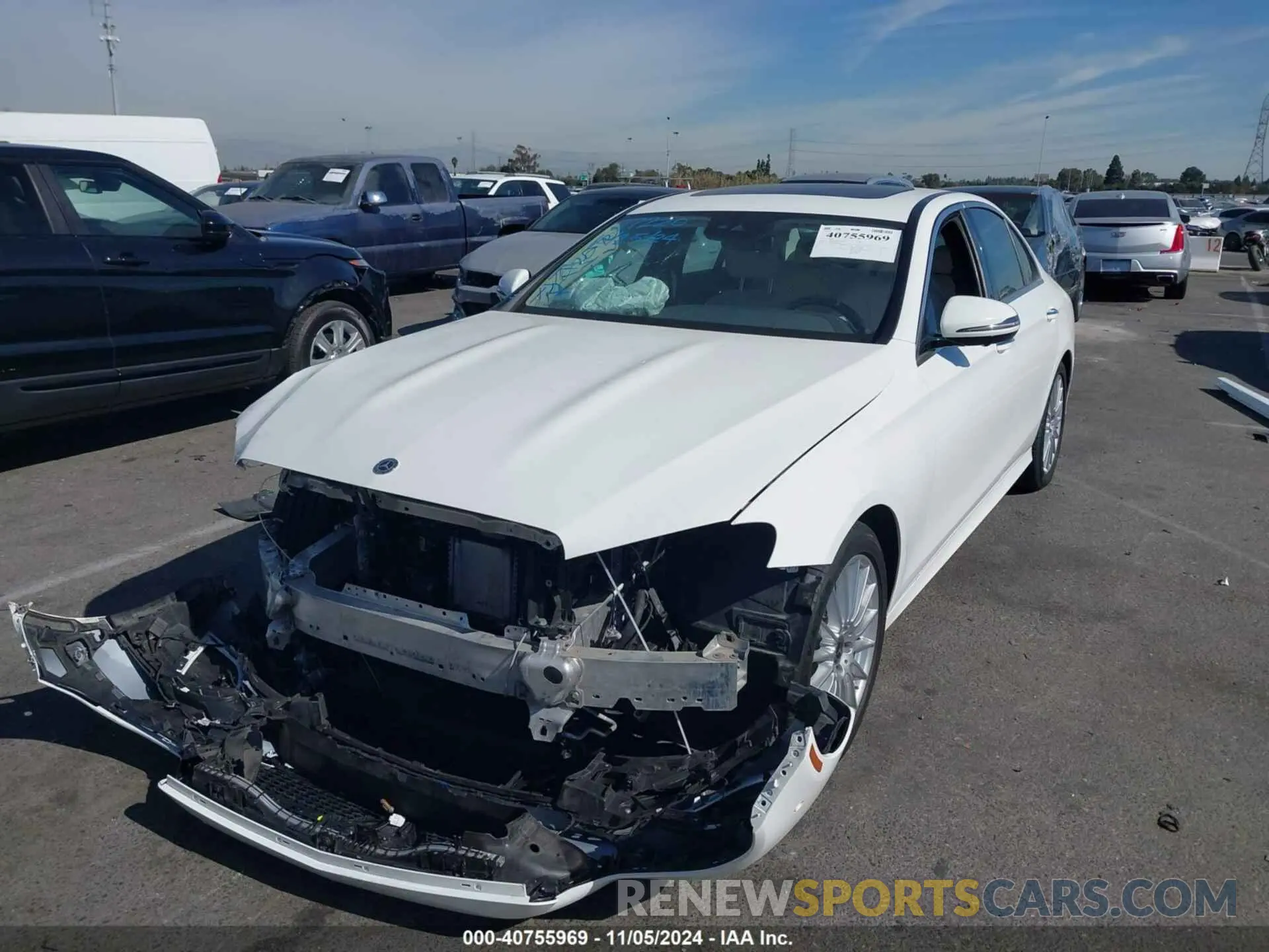2 Photograph of a damaged car W1KZF8DB0MA922550 MERCEDES-BENZ E 350 2021