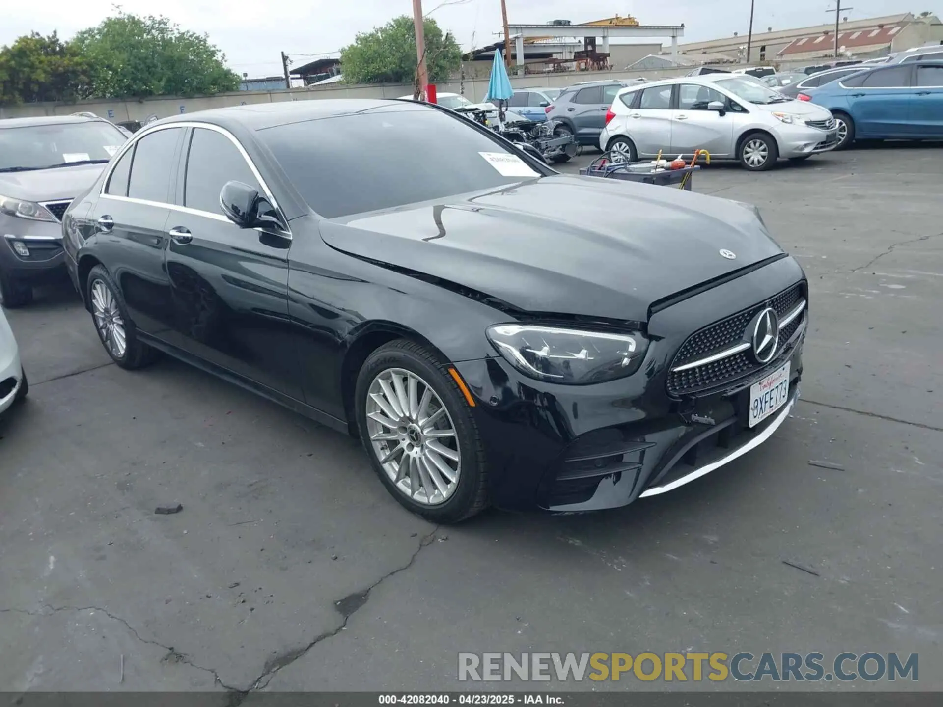 1 Photograph of a damaged car W1KZF8DB5MA981044 MERCEDES-BENZ E 350 2021