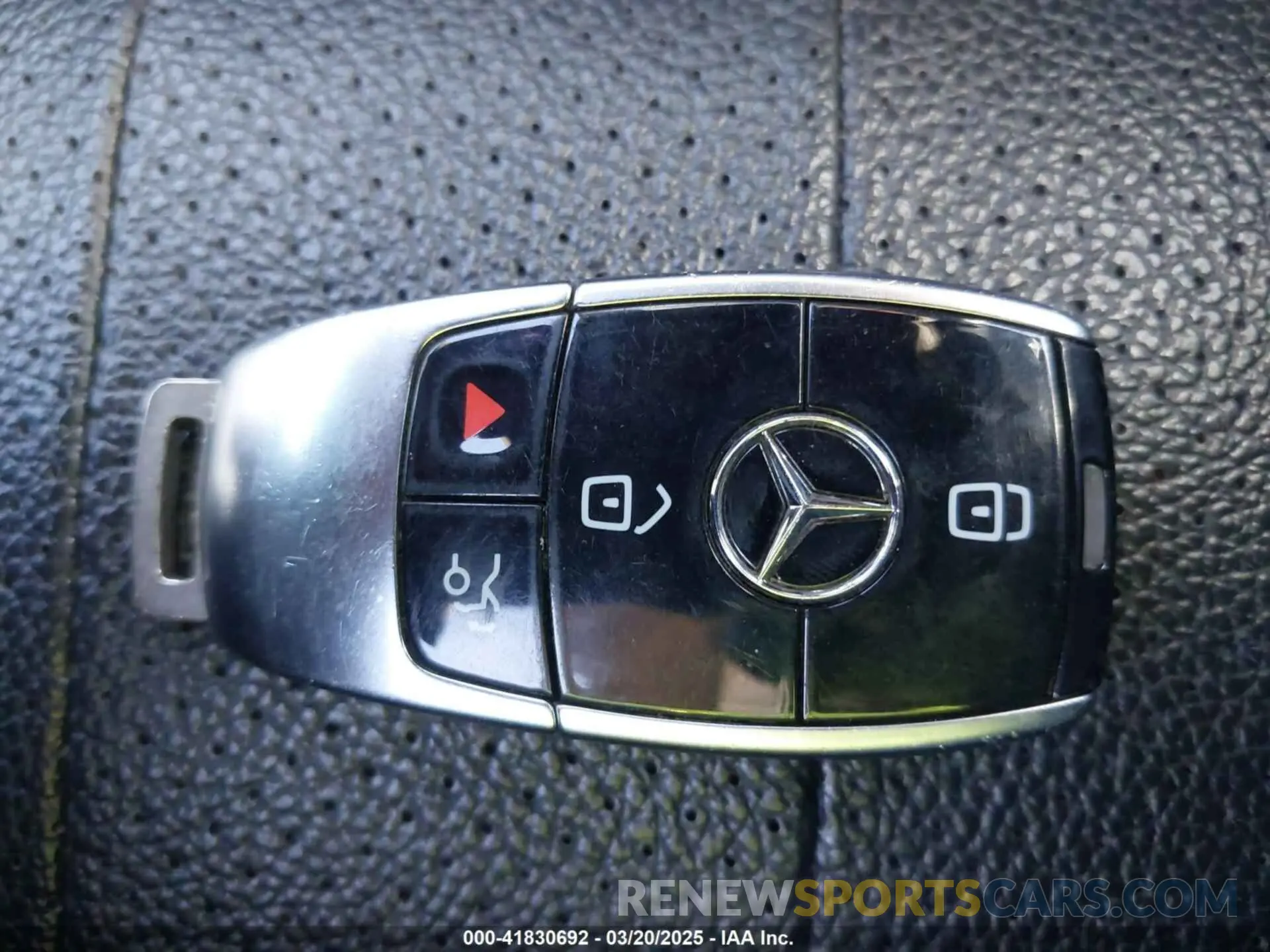 11 Photograph of a damaged car W1KZF8DB6MA946755 MERCEDES-BENZ E 350 2021