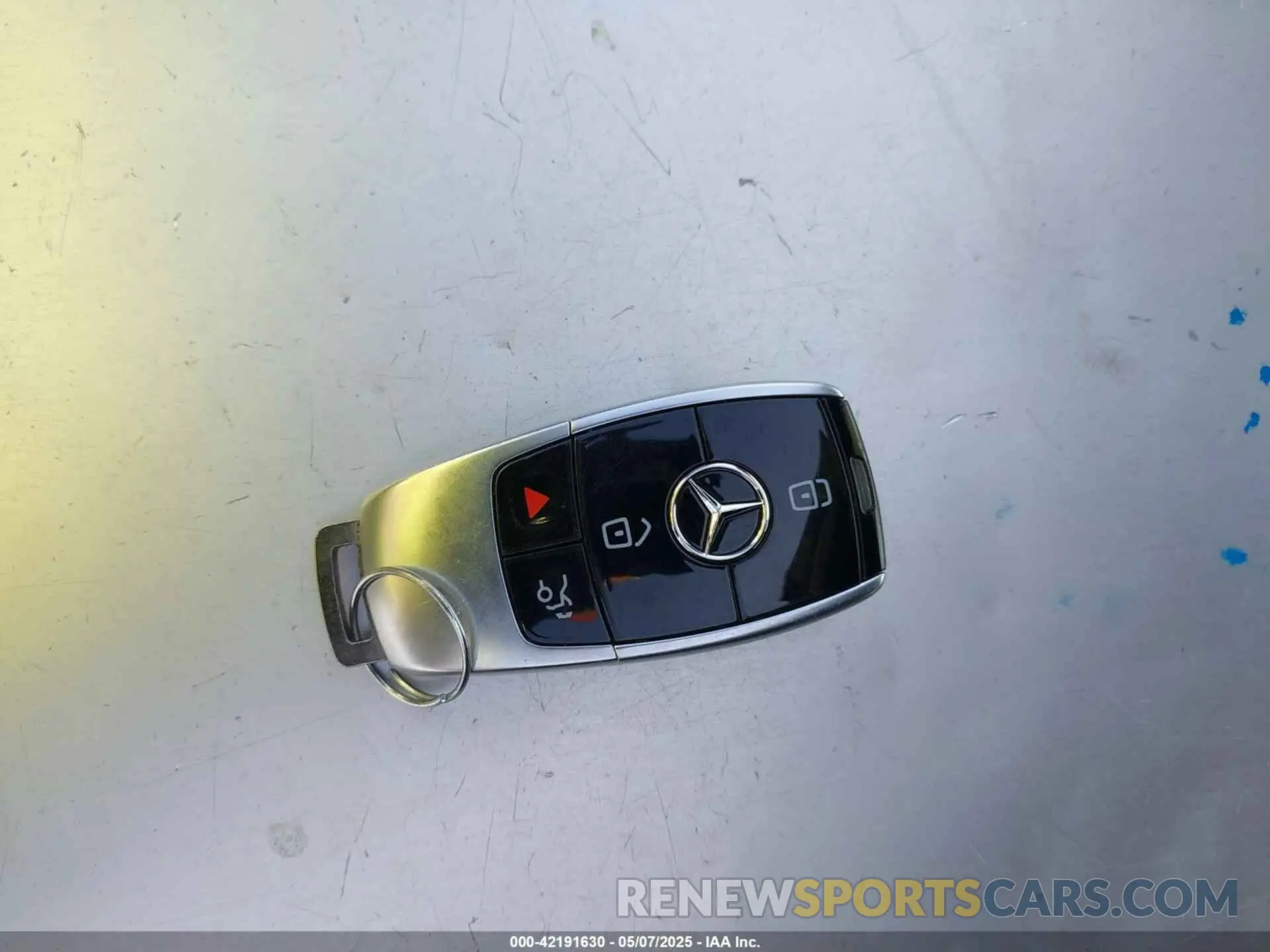 11 Photograph of a damaged car W1KZF8DBXMA873518 MERCEDES-BENZ E 350 2021