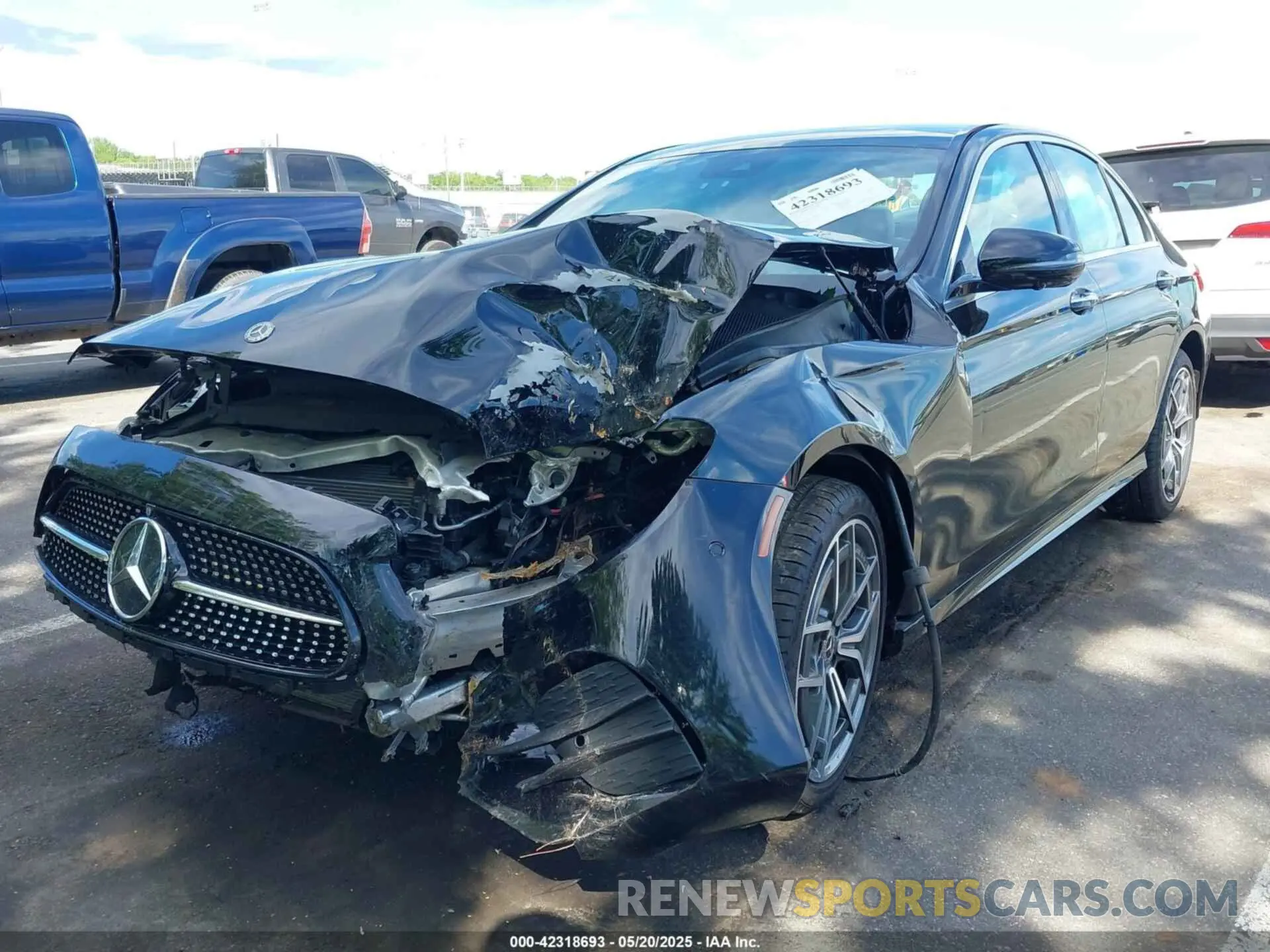 2 Photograph of a damaged car W1KZF8EB3MA944847 MERCEDES-BENZ E 350 2021