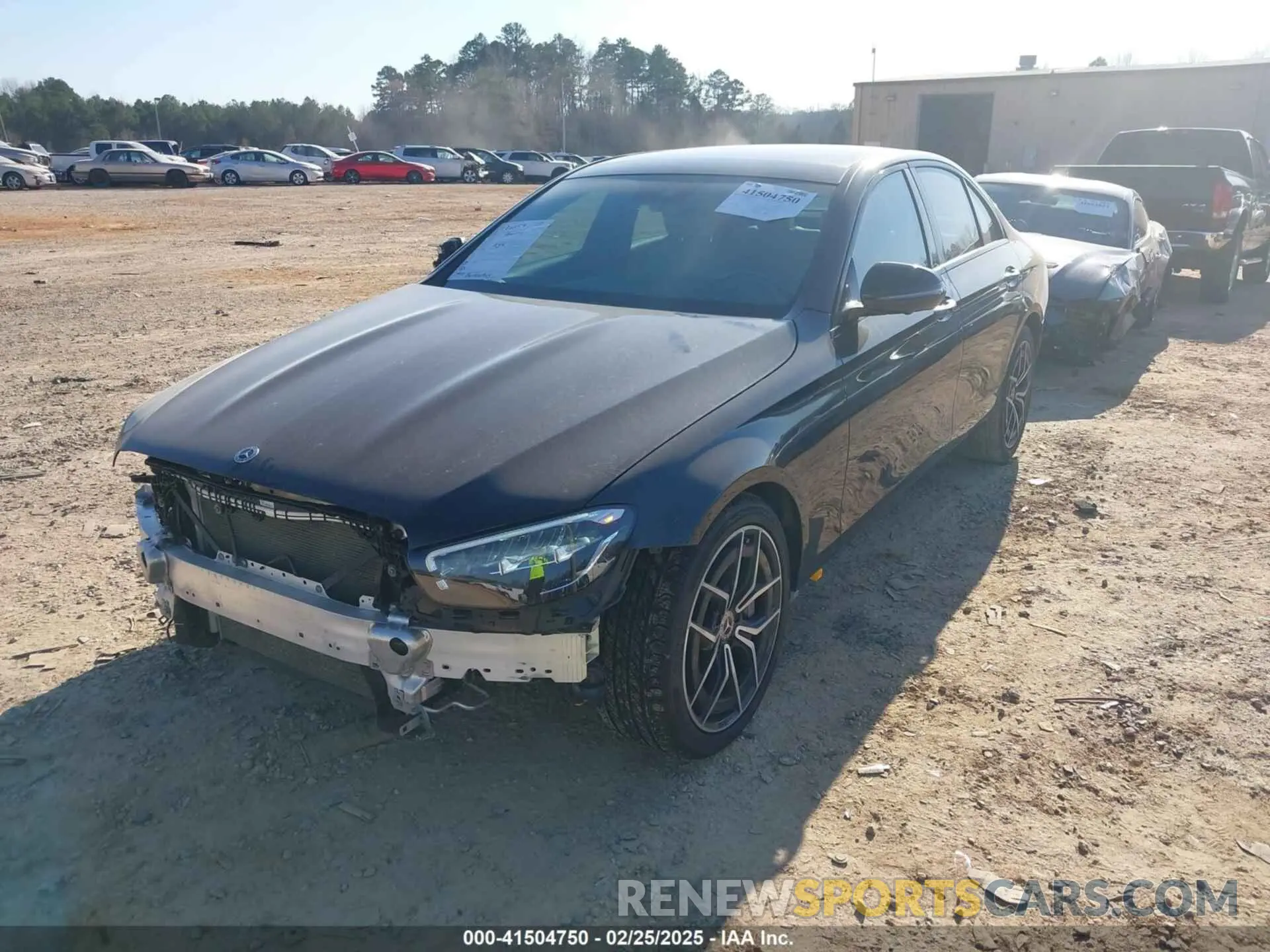 2 Photograph of a damaged car W1KZF8DB1NB084637 MERCEDES-BENZ E 350 2022