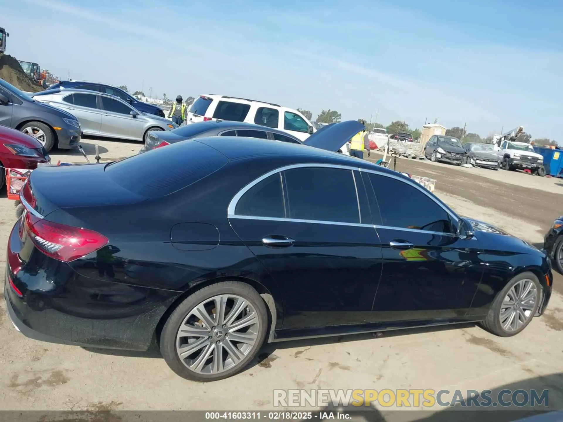 13 Photograph of a damaged car W1KZF8DB6NB026720 MERCEDES-BENZ E 350 2022