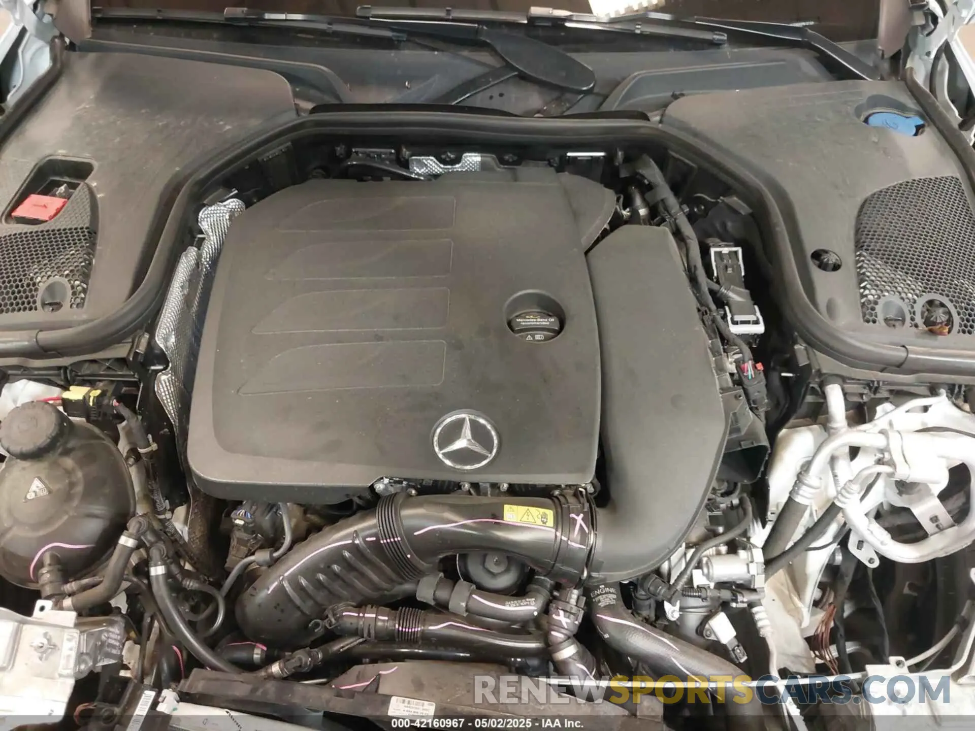 10 Photograph of a damaged car W1KZF8EB2PB137329 MERCEDES-BENZ E 350 2023