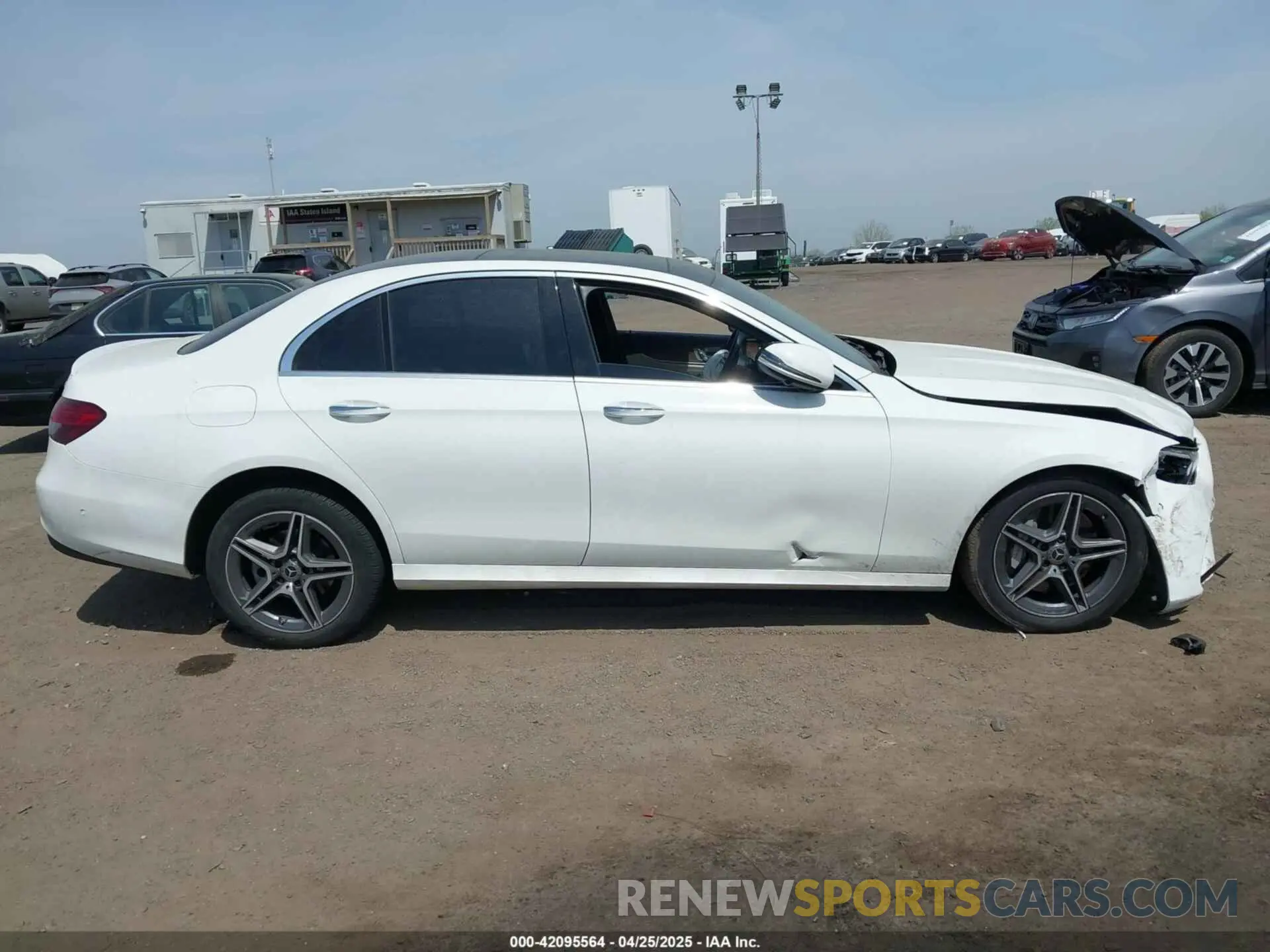 12 Photograph of a damaged car W1KZF8EB4PB161485 MERCEDES-BENZ E 350 2023
