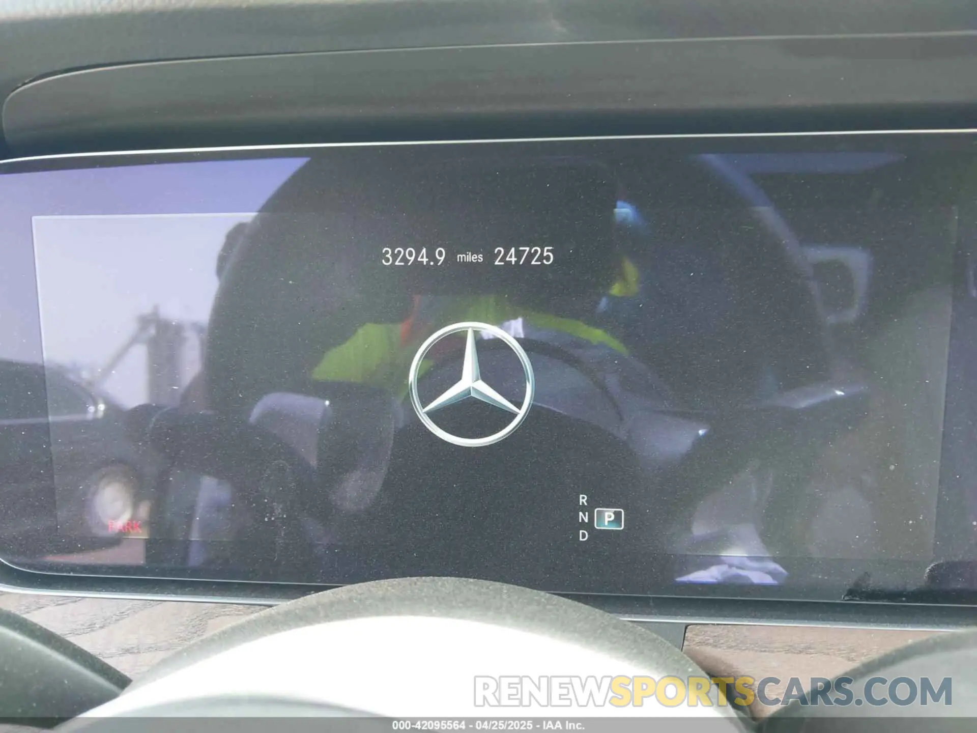 7 Photograph of a damaged car W1KZF8EB4PB161485 MERCEDES-BENZ E 350 2023