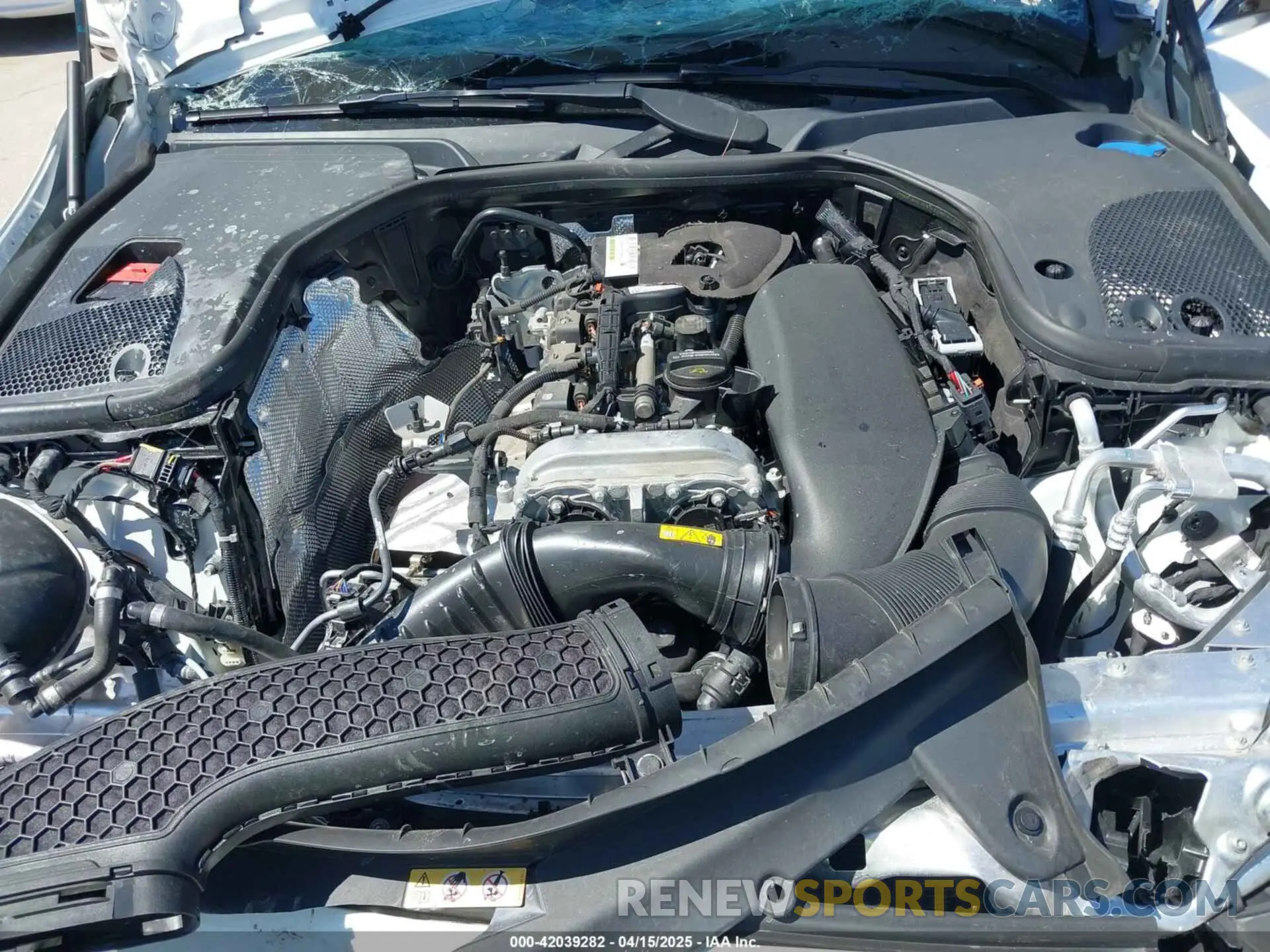 10 Photograph of a damaged car W1KZF8EB9PB106580 MERCEDES-BENZ E 350 2023