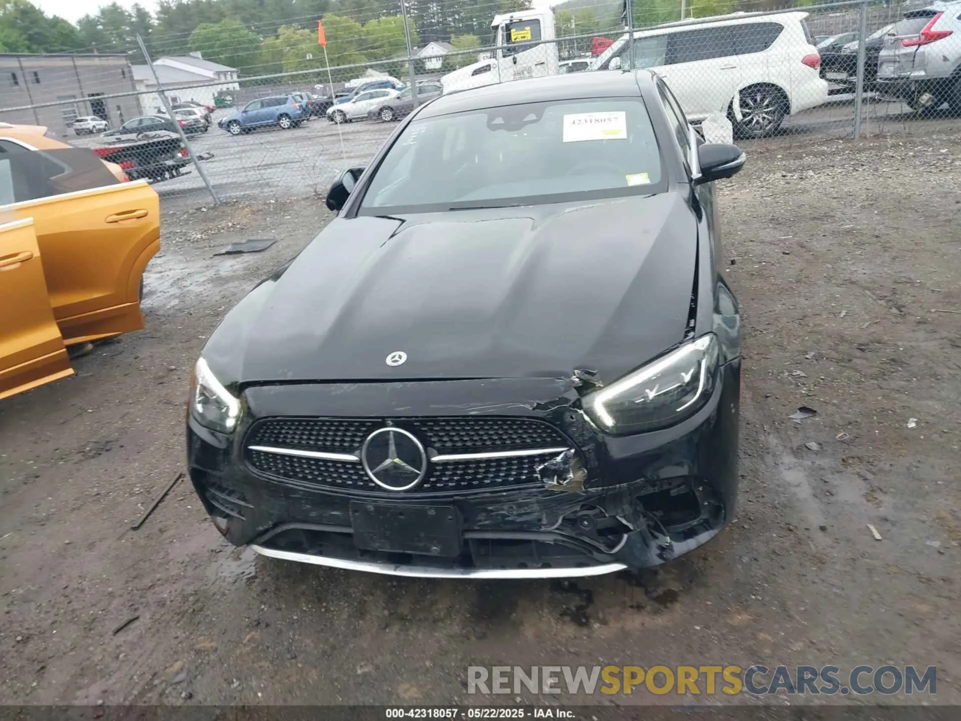 12 Photograph of a damaged car W1KZF8EBXPB187539 MERCEDES-BENZ E 350 2023