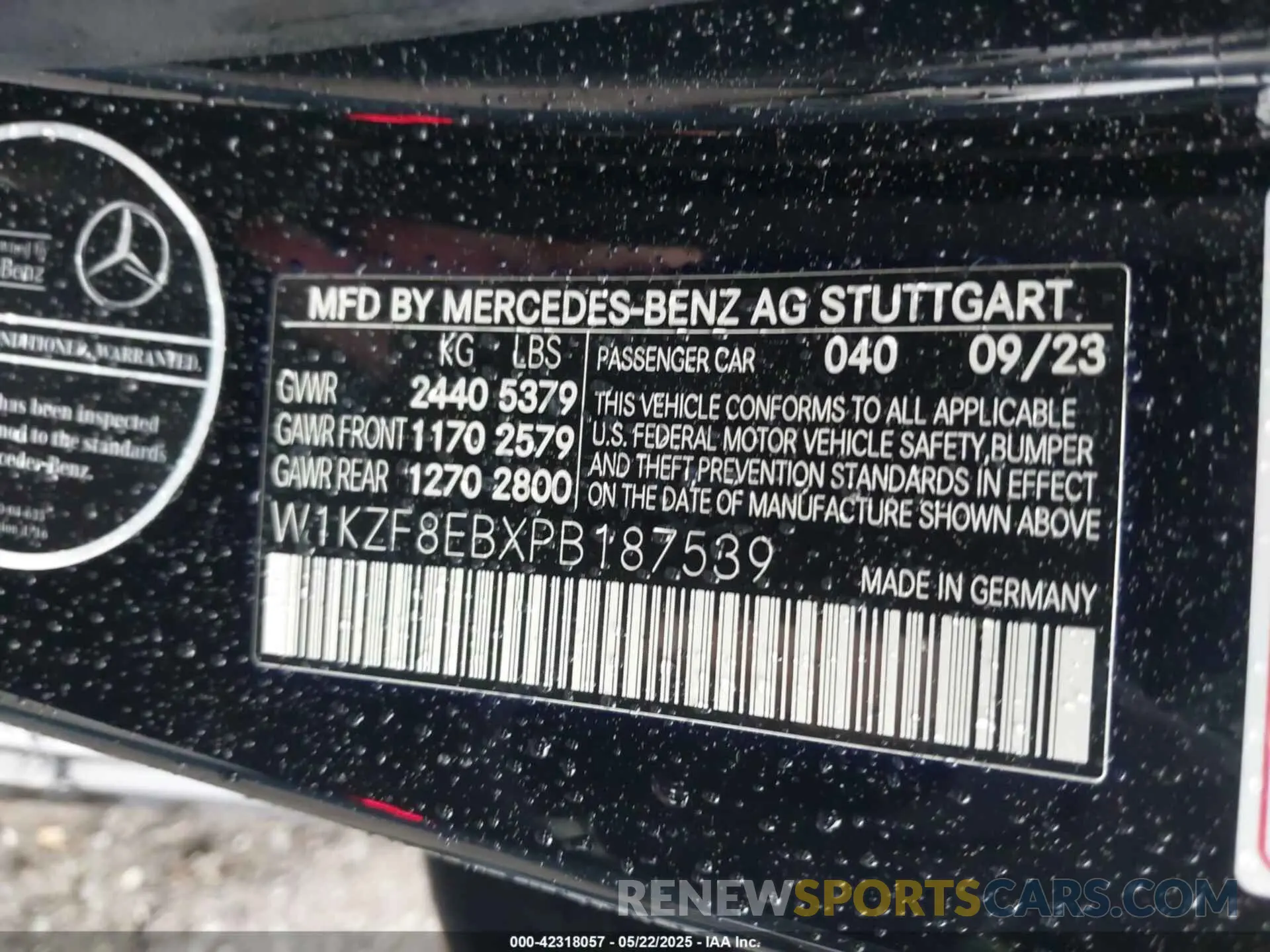9 Photograph of a damaged car W1KZF8EBXPB187539 MERCEDES-BENZ E 350 2023