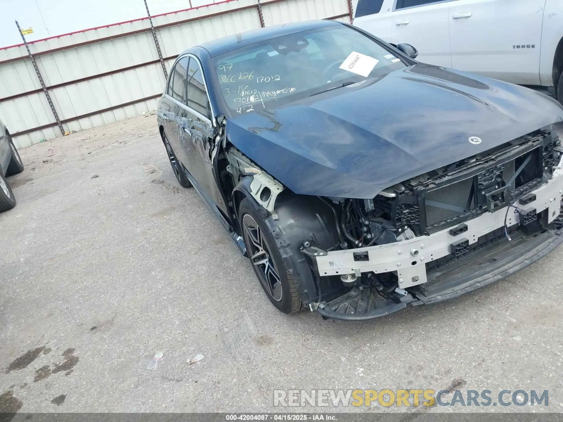 1 Photograph of a damaged car W1KLF4HB5RA033646 MERCEDES-BENZ E 350 2024