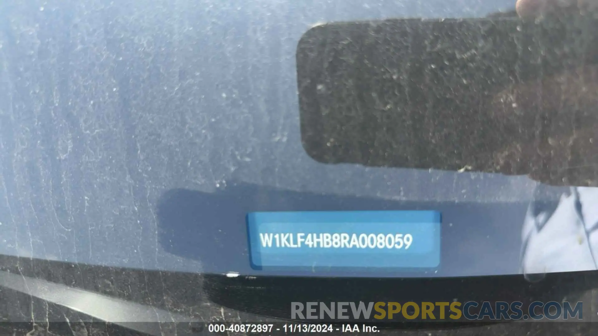 7 Photograph of a damaged car W1KLF4HB8RA008059 MERCEDES-BENZ E 350 2024