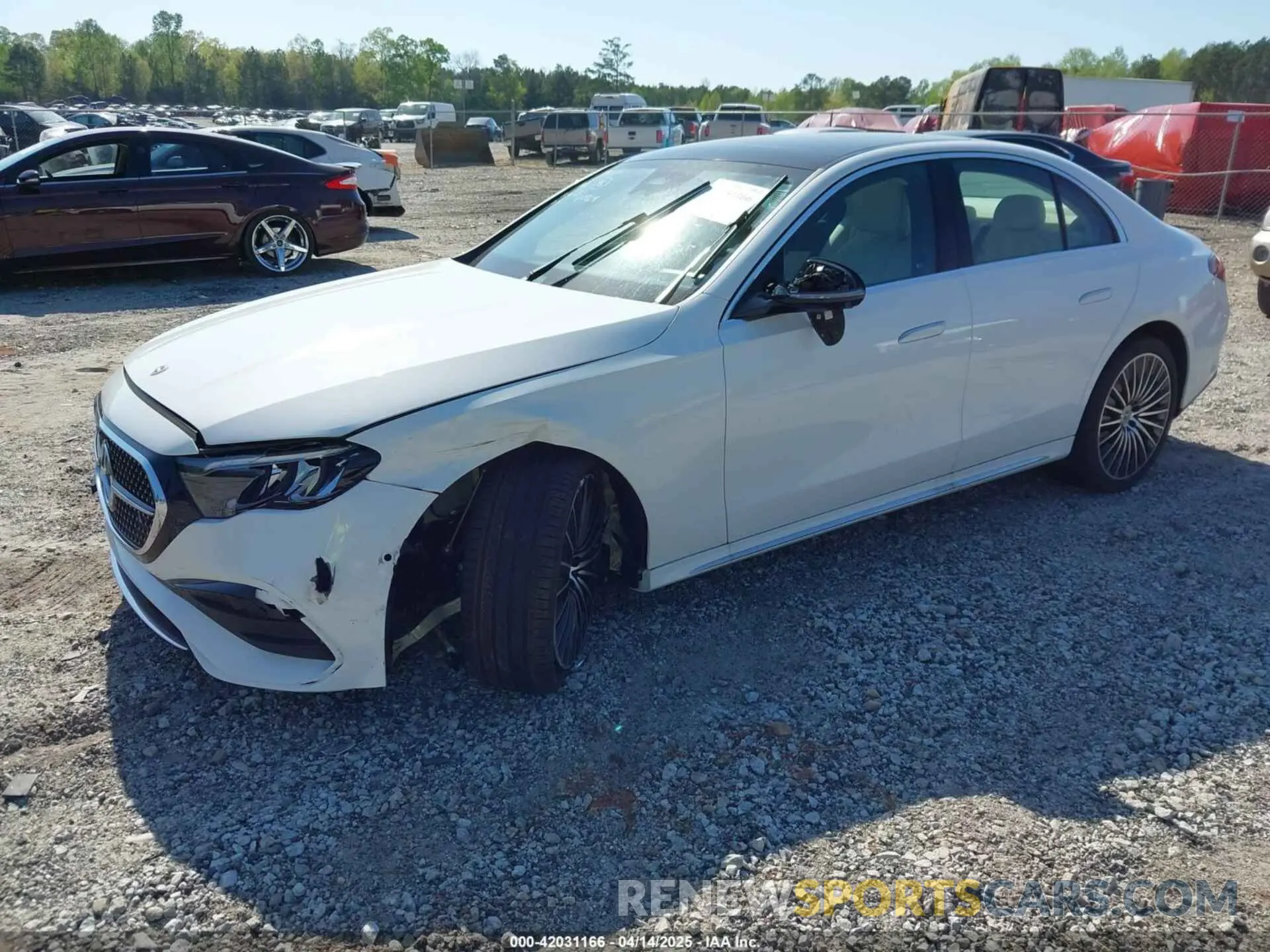 2 Photograph of a damaged car W1KLF4HB9RA070764 MERCEDES-BENZ E 350 2024