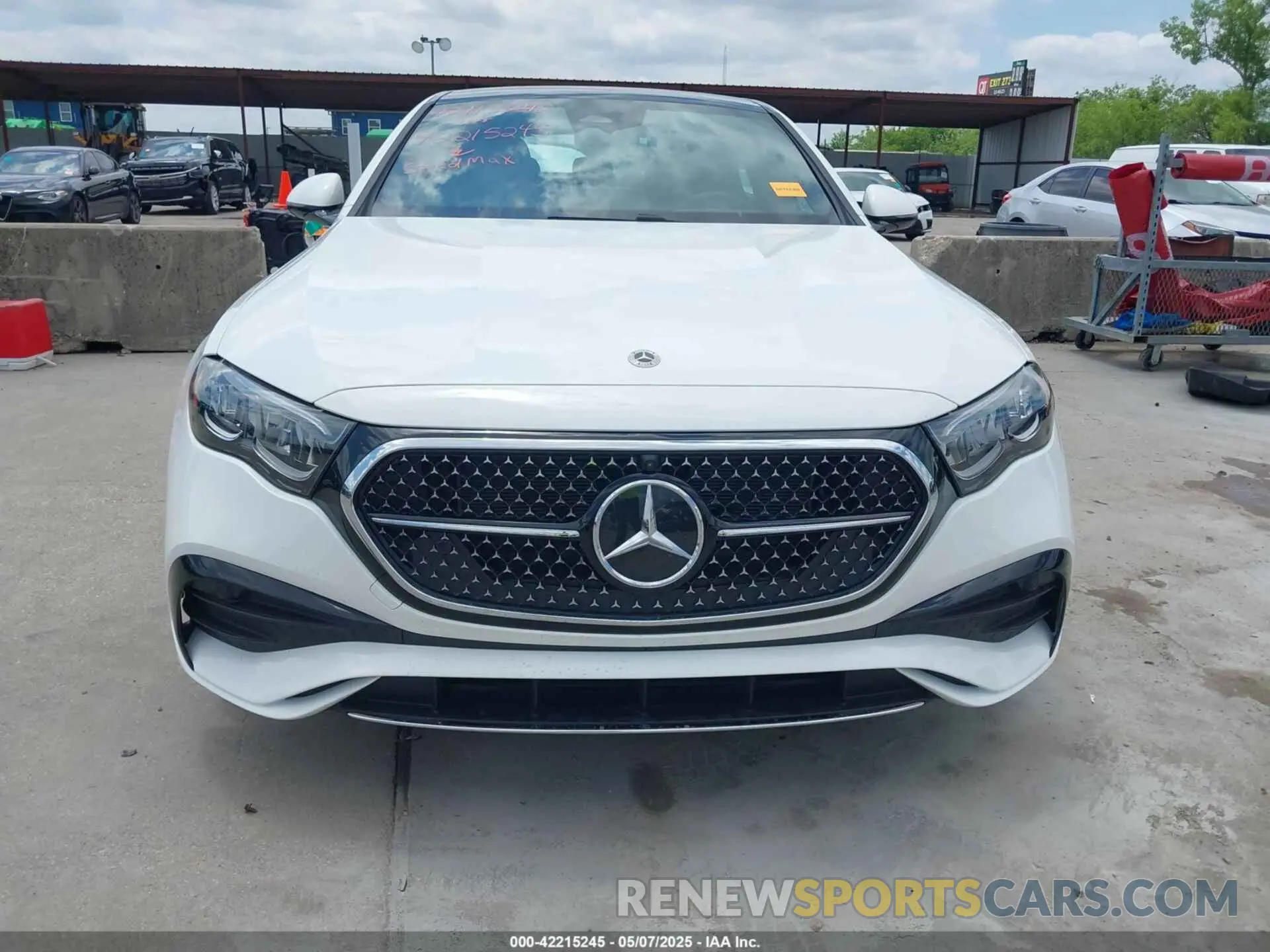 12 Photograph of a damaged car W1KLF4GB8SA134669 MERCEDES-BENZ E 350 2025