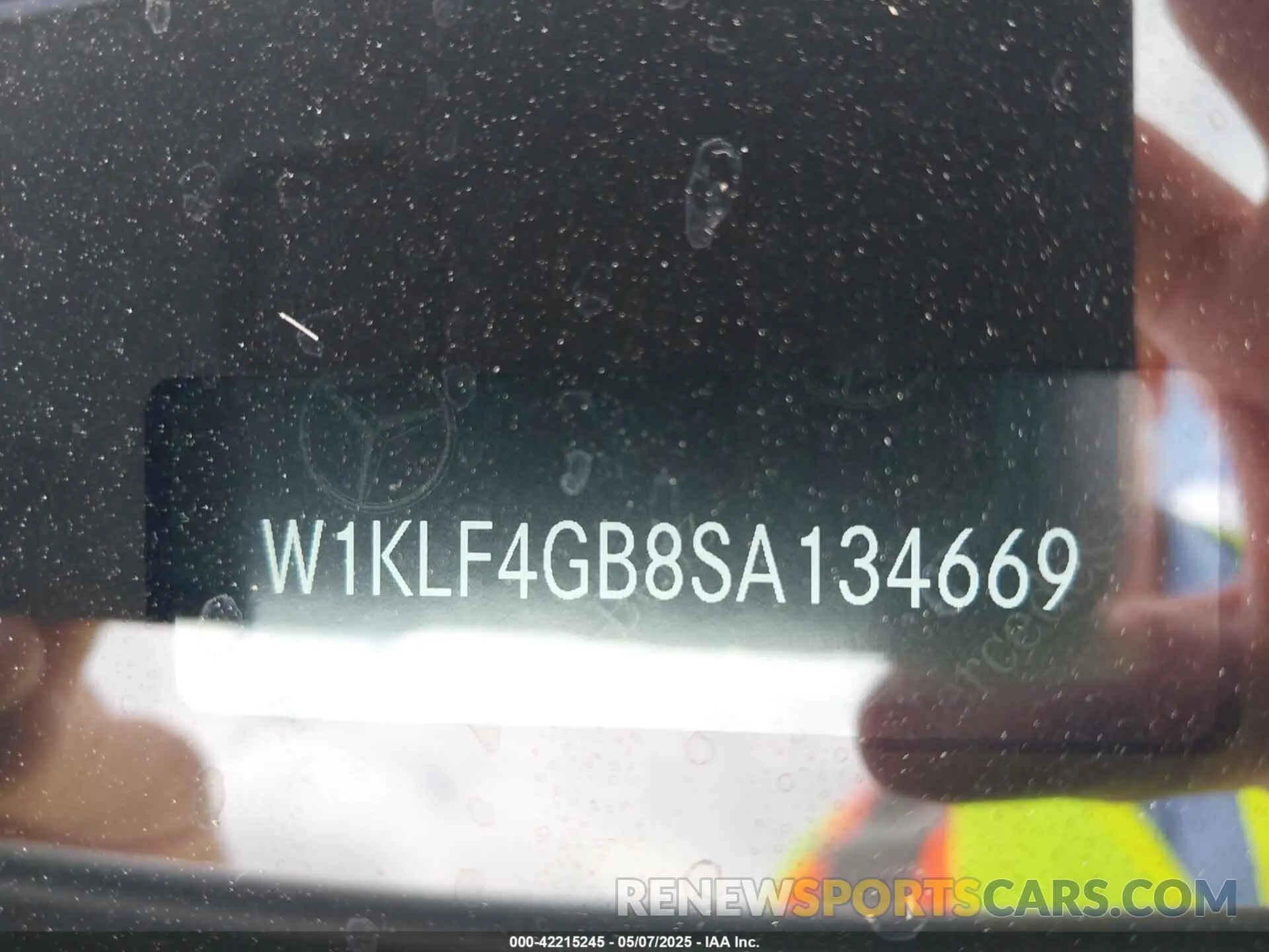 17 Photograph of a damaged car W1KLF4GB8SA134669 MERCEDES-BENZ E 350 2025