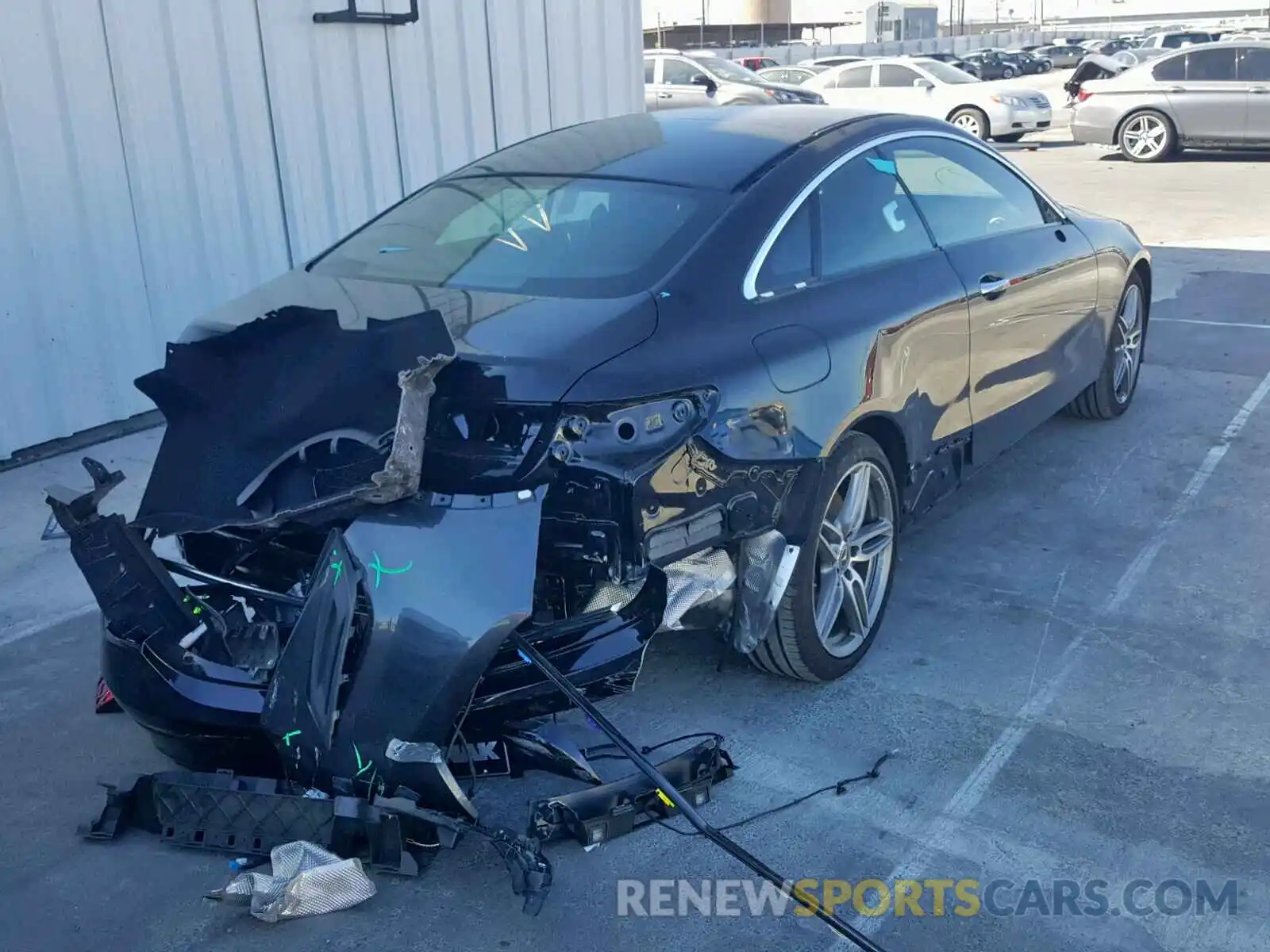 4 Photograph of a damaged car WDD1J6HB0KF074759 MERCEDES-BENZ E 450 2019