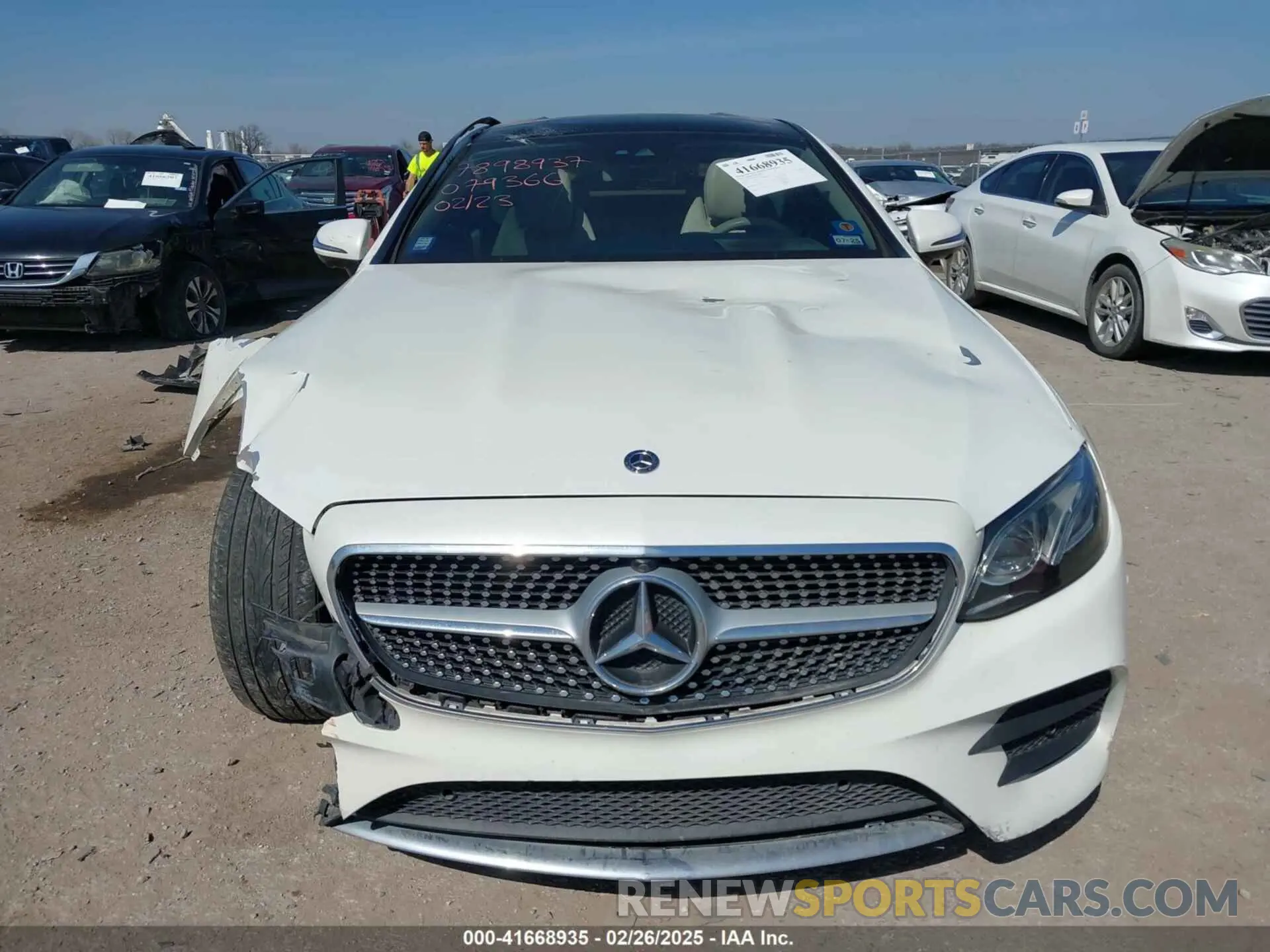 12 Photograph of a damaged car WDD1J6HB6KF079366 MERCEDES-BENZ E 450 2019