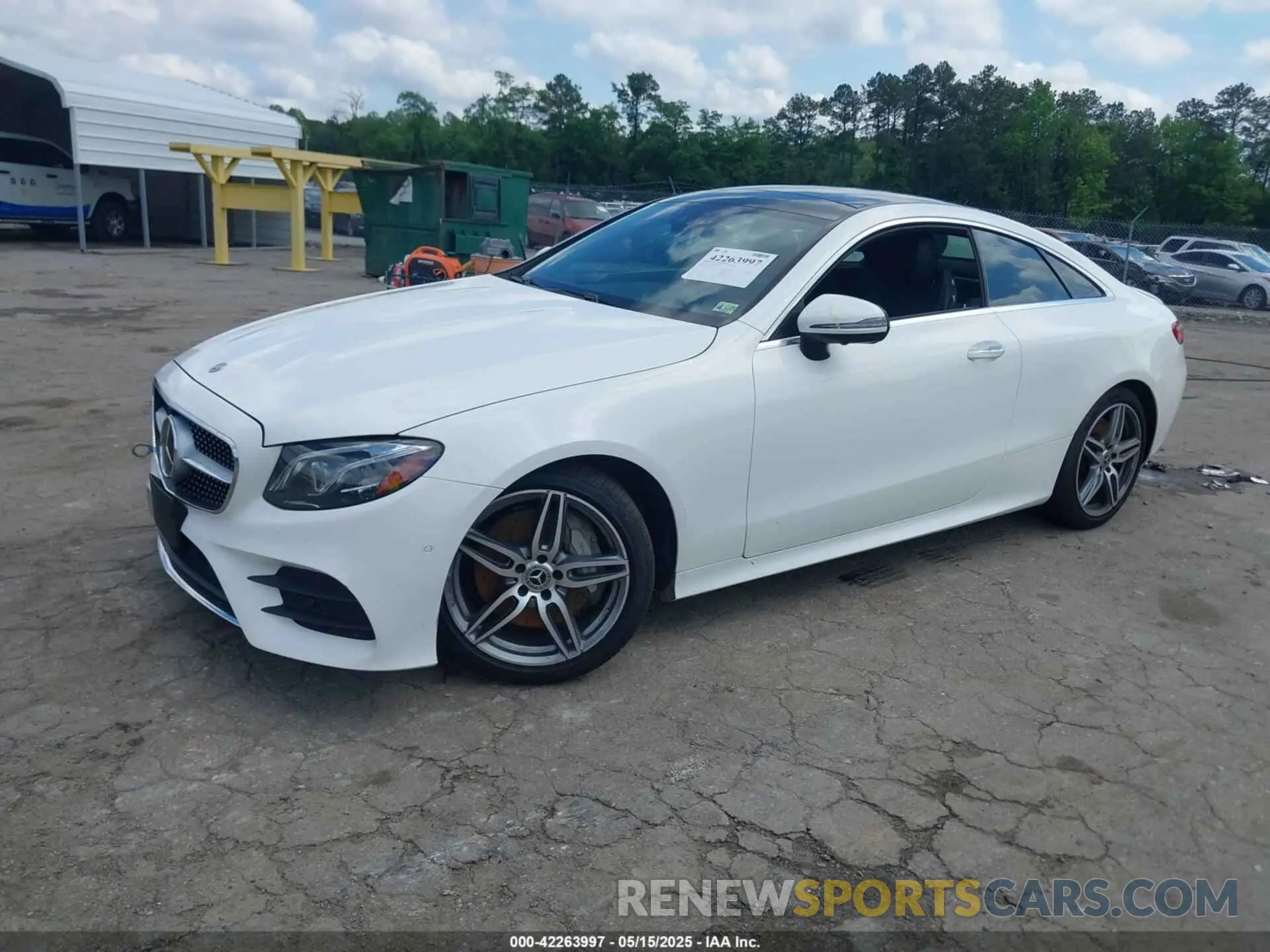 2 Photograph of a damaged car WDD1J6JB4KF101889 MERCEDES-BENZ E 450 2019