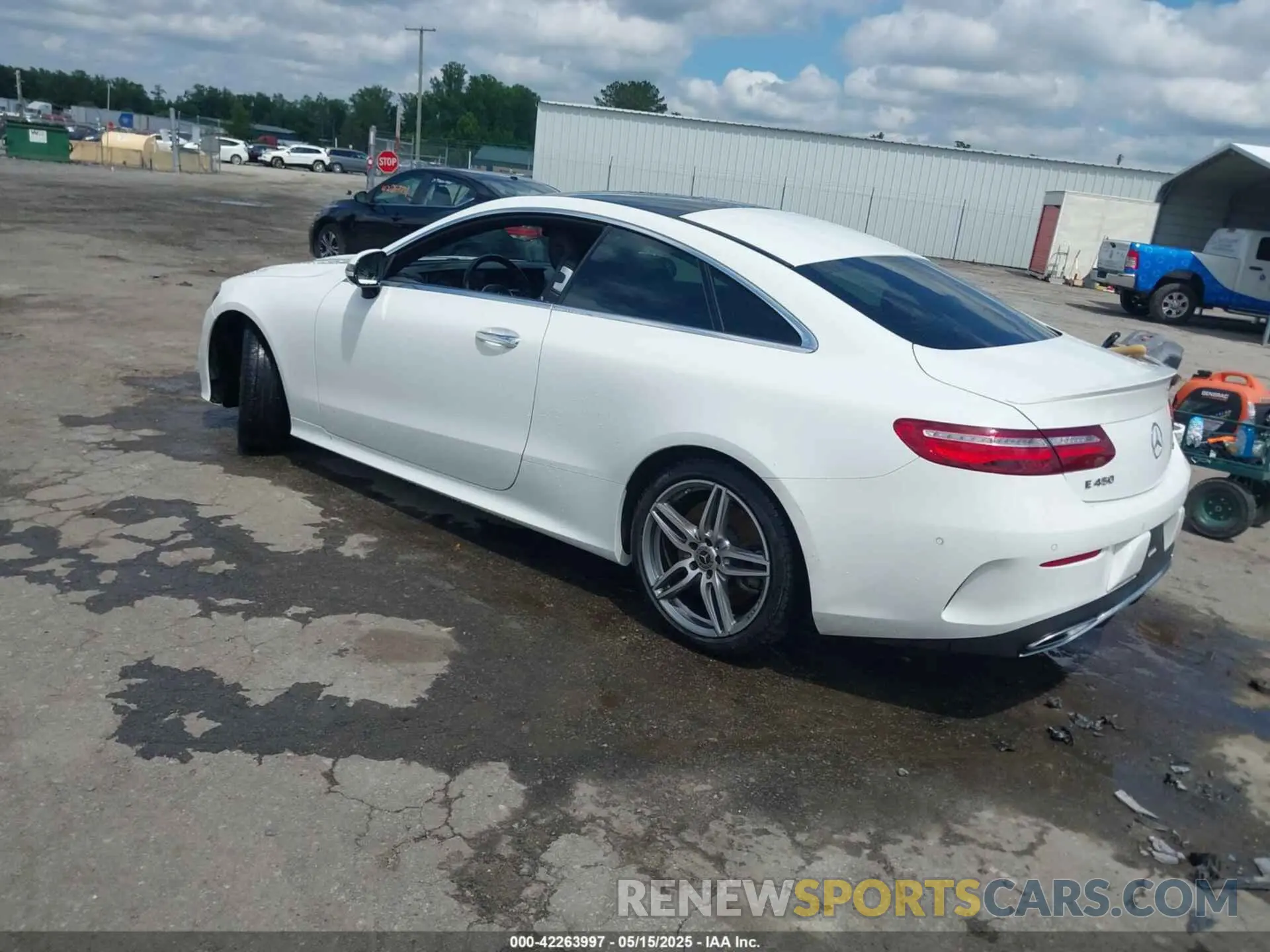 3 Photograph of a damaged car WDD1J6JB4KF101889 MERCEDES-BENZ E 450 2019
