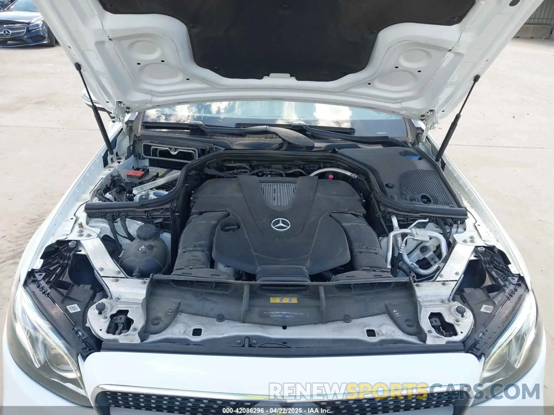 10 Photograph of a damaged car WDD1J6JB9KF081820 MERCEDES-BENZ E 450 2019