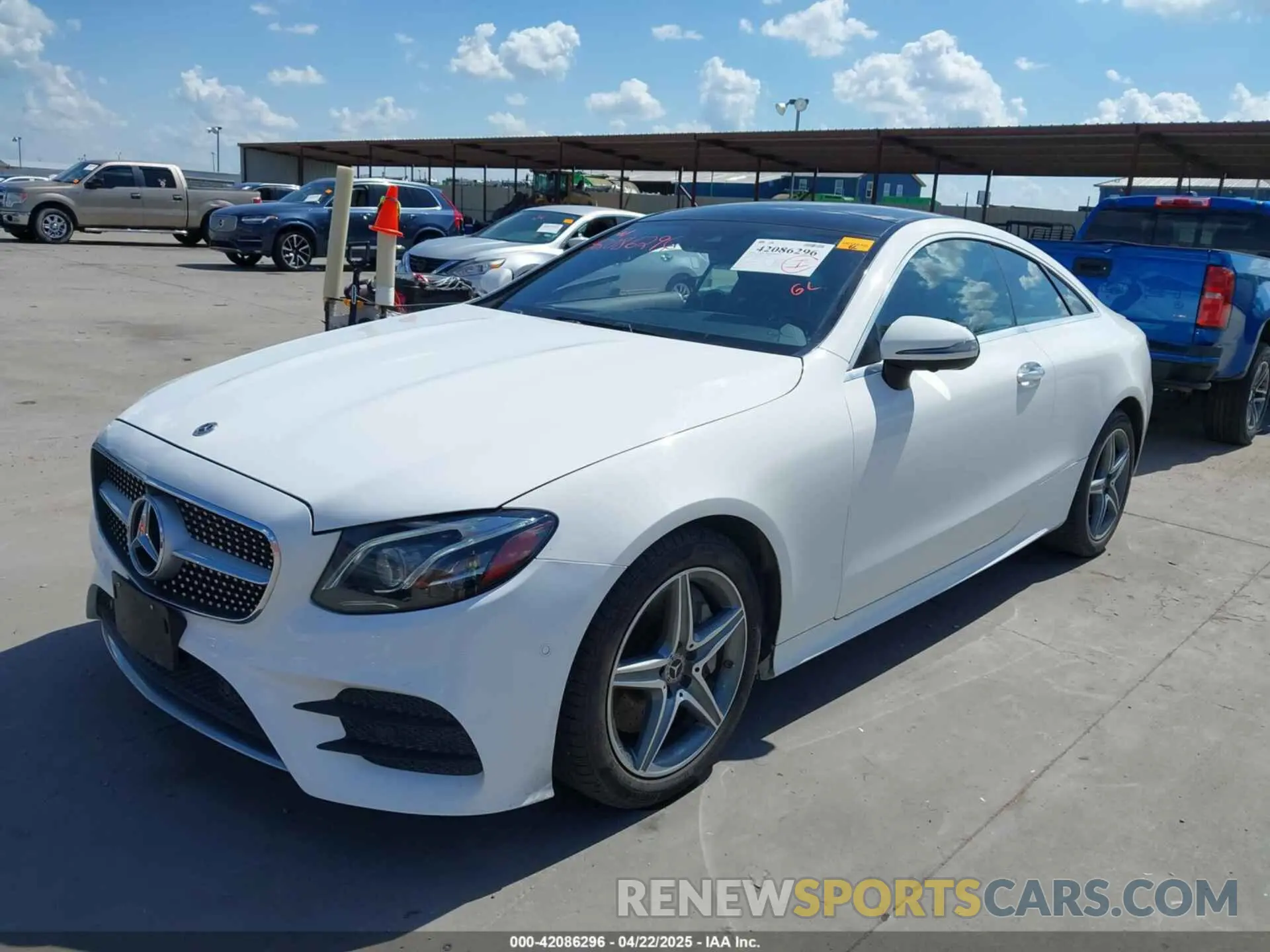 2 Photograph of a damaged car WDD1J6JB9KF081820 MERCEDES-BENZ E 450 2019