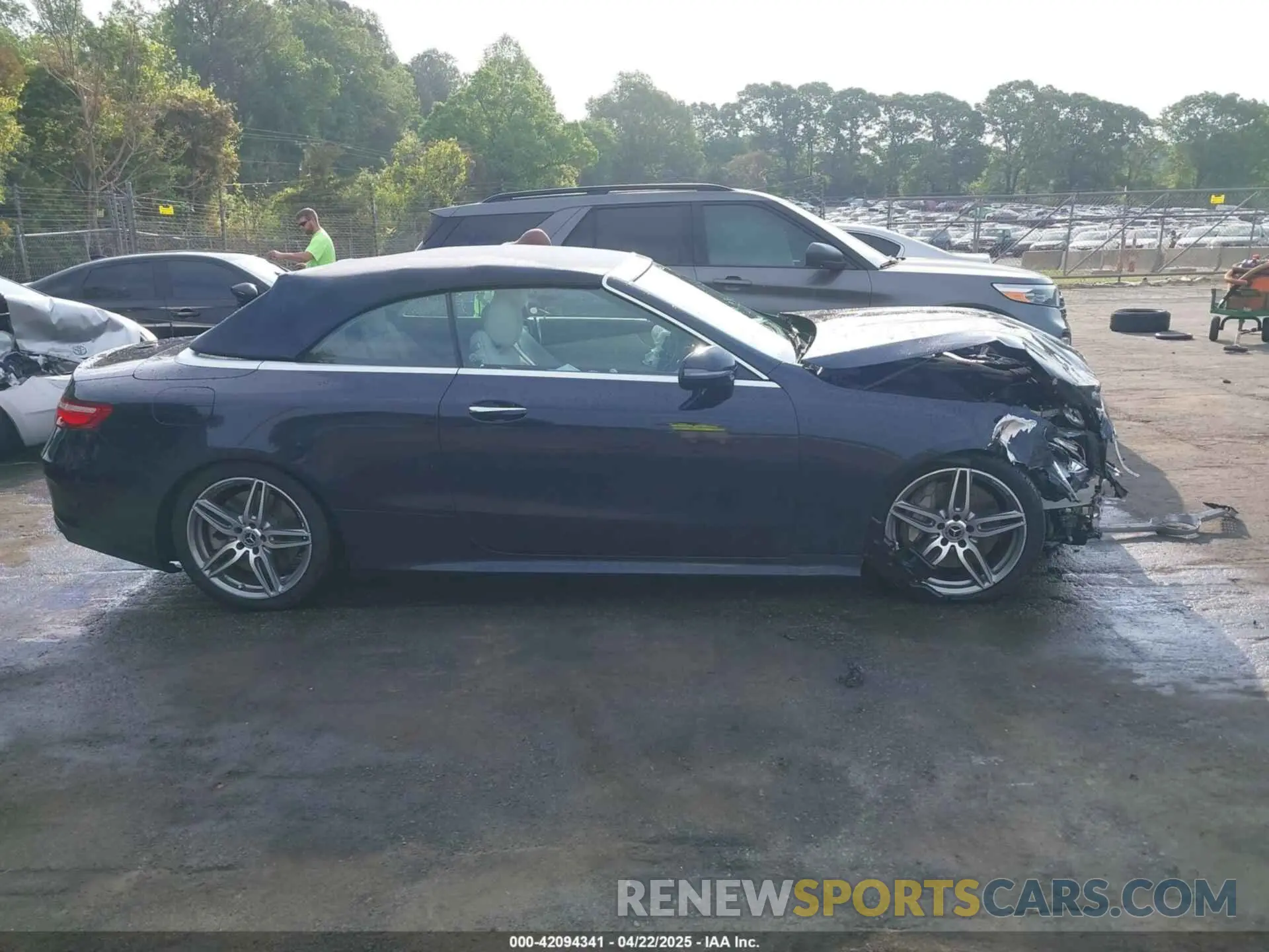 13 Photograph of a damaged car WDD1K6HB5KF101032 MERCEDES-BENZ E 450 2019