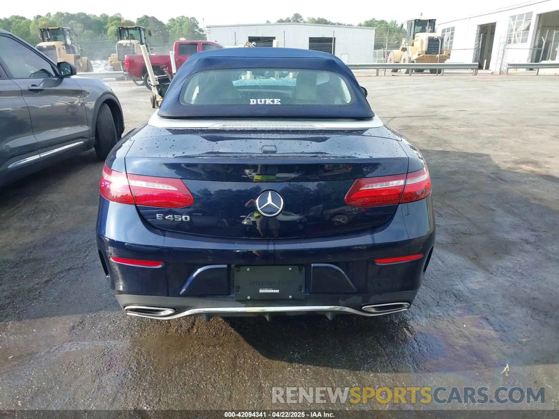16 Photograph of a damaged car WDD1K6HB5KF101032 MERCEDES-BENZ E 450 2019