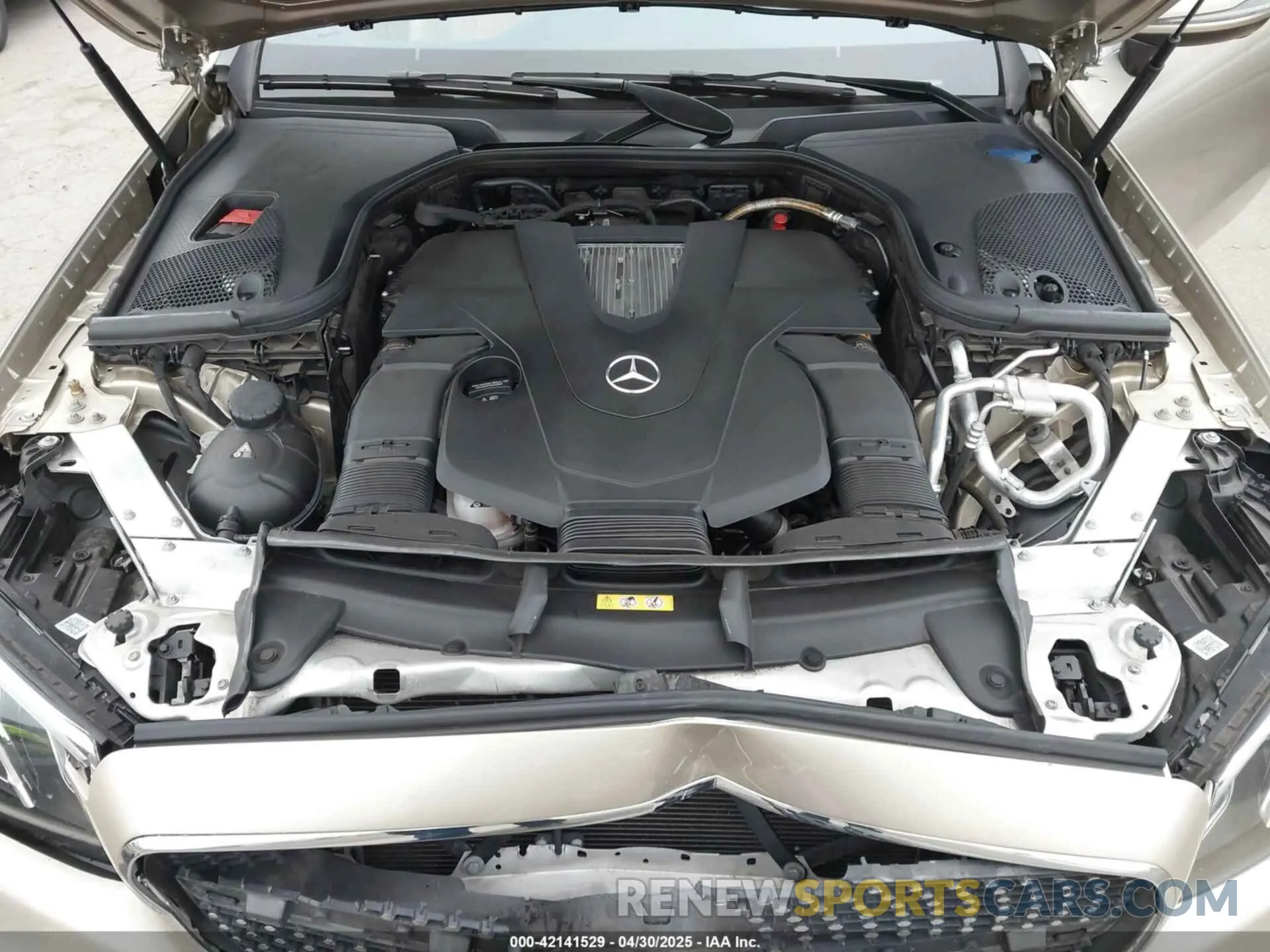 10 Photograph of a damaged car WDD1K6HB6KF115649 MERCEDES-BENZ E 450 2019