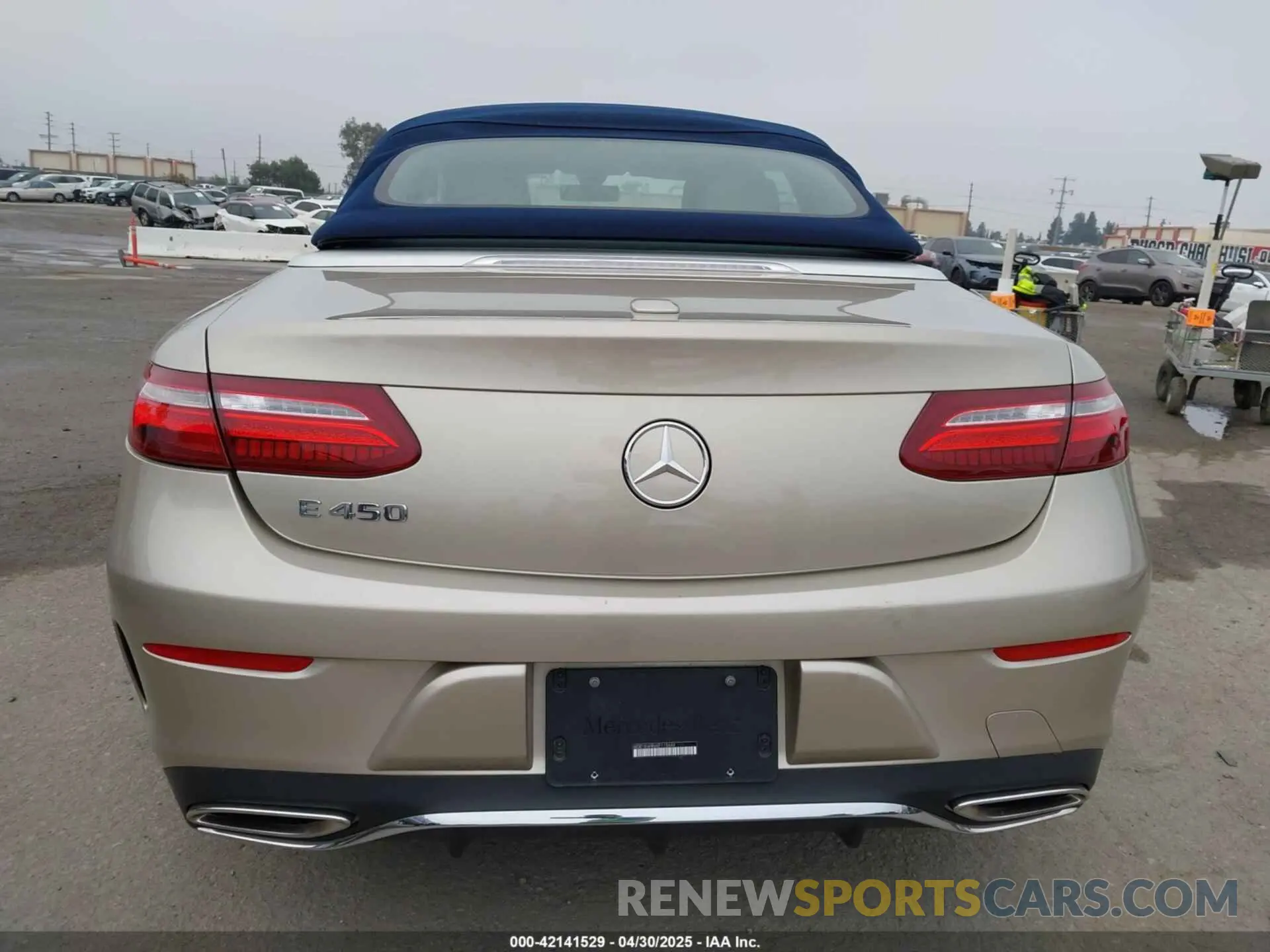 16 Photograph of a damaged car WDD1K6HB6KF115649 MERCEDES-BENZ E 450 2019