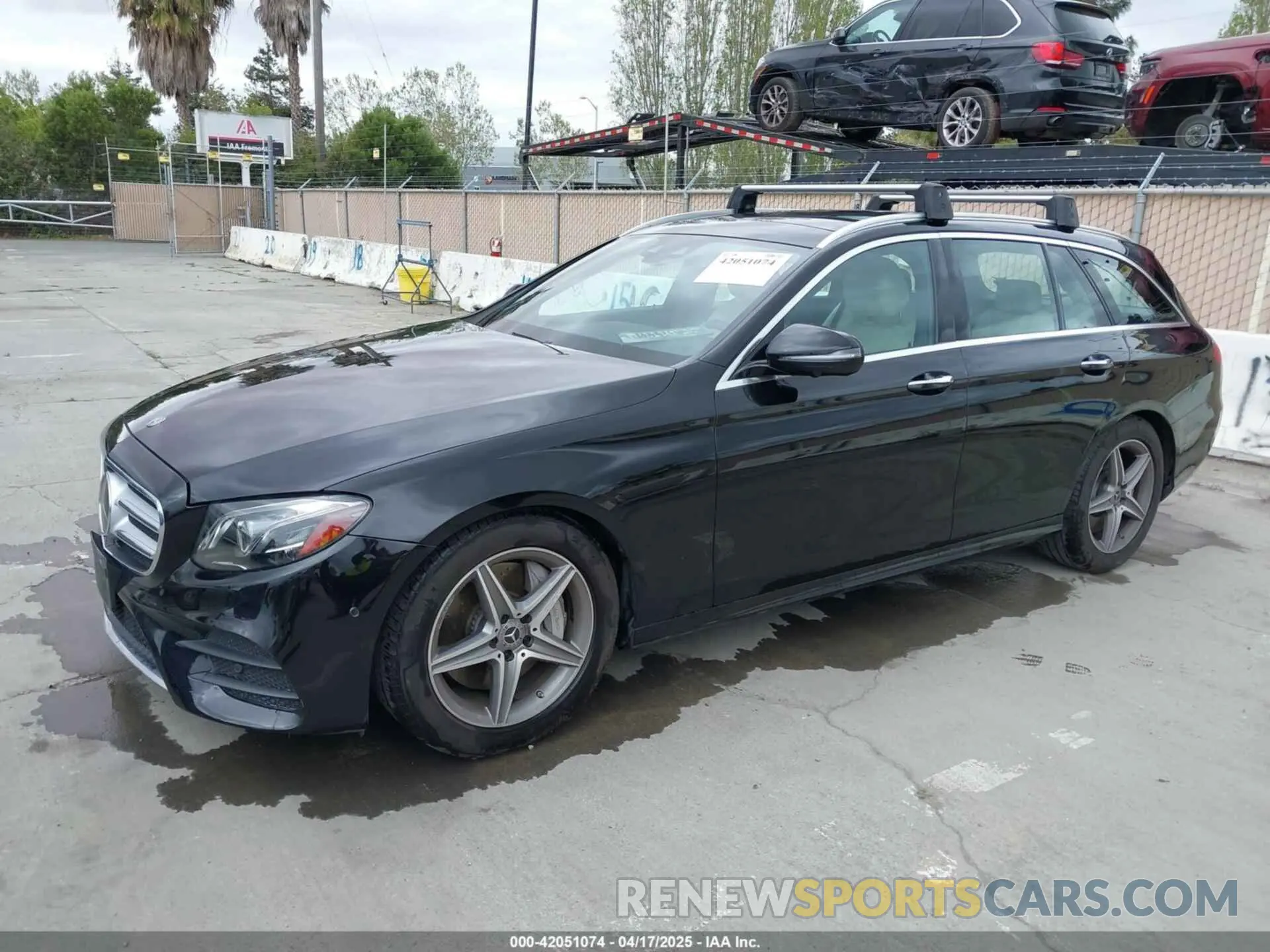 2 Photograph of a damaged car WDDZH6JB2KA583502 MERCEDES-BENZ E 450 2019