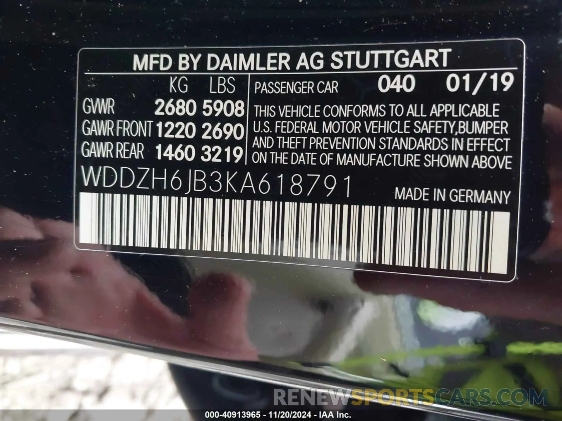 9 Photograph of a damaged car WDDZH6JB3KA618791 MERCEDES-BENZ E 450 2019