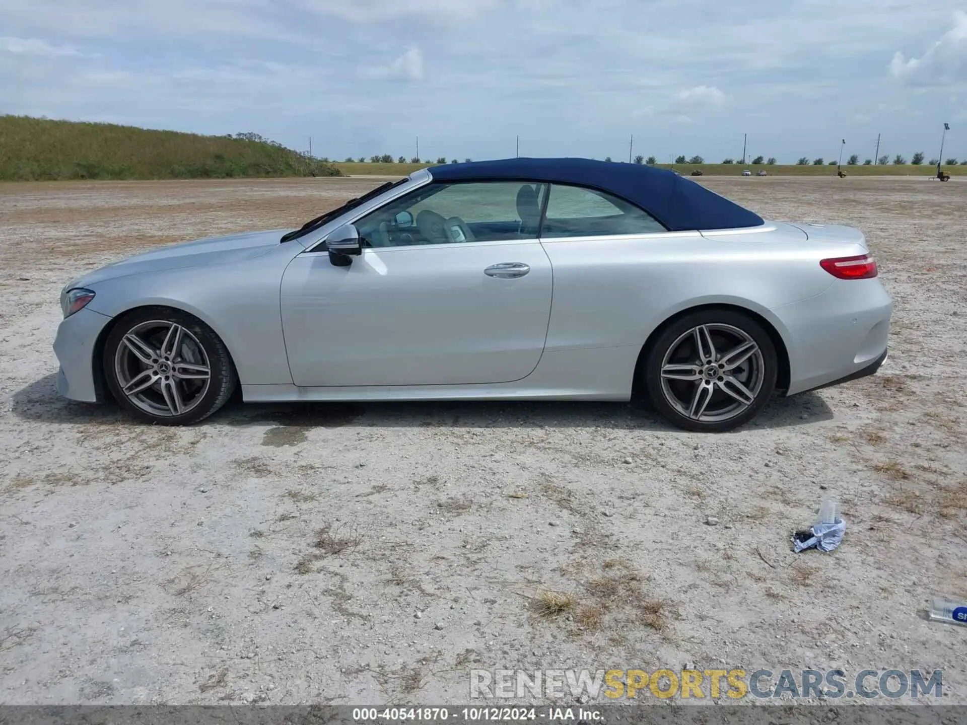 14 Photograph of a damaged car W1K1K6HB7LF134969 MERCEDES-BENZ E 450 2020