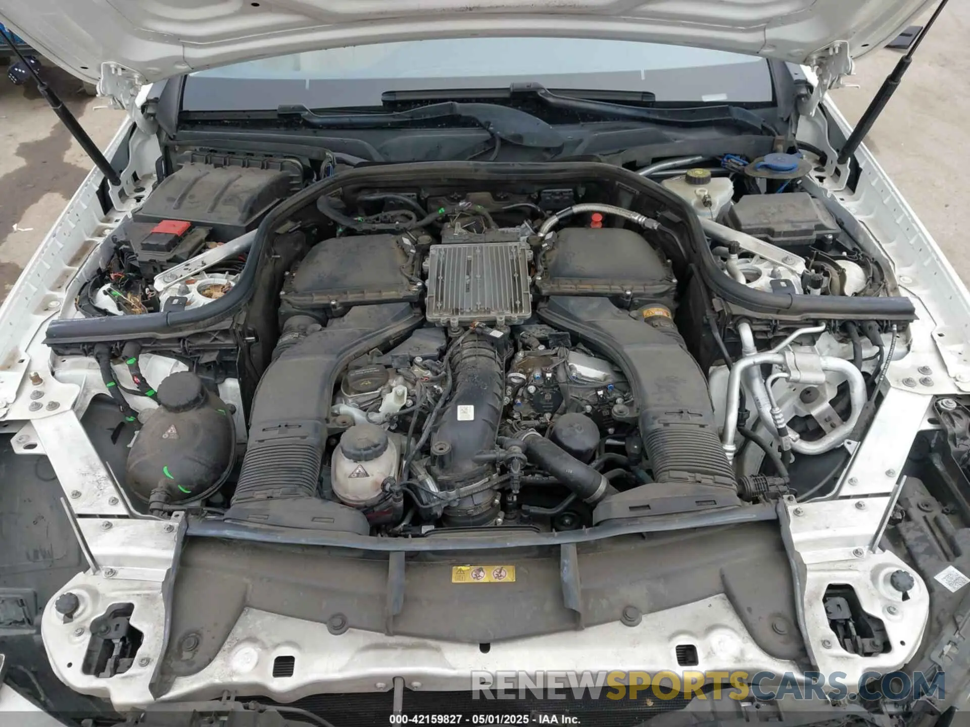 10 Photograph of a damaged car WDD1J6HB2LF123011 MERCEDES-BENZ E 450 2020