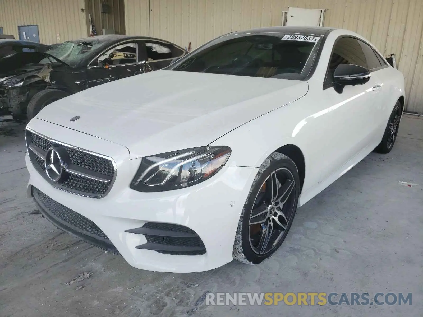 2 Photograph of a damaged car WDD1J6HB2LF123154 MERCEDES-BENZ E 450 2020