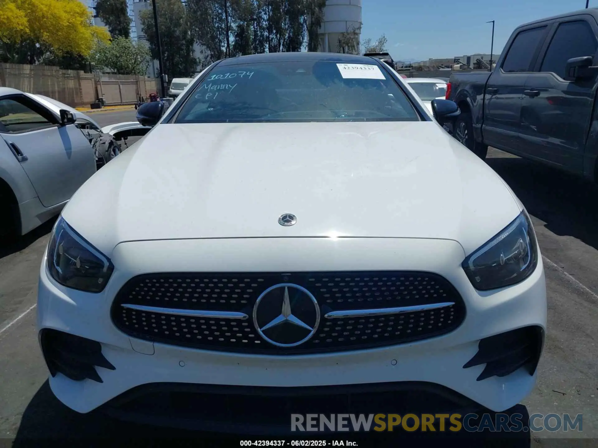 13 Photograph of a damaged car W1K1J5JB9NF173816 MERCEDES-BENZ E 450 2022
