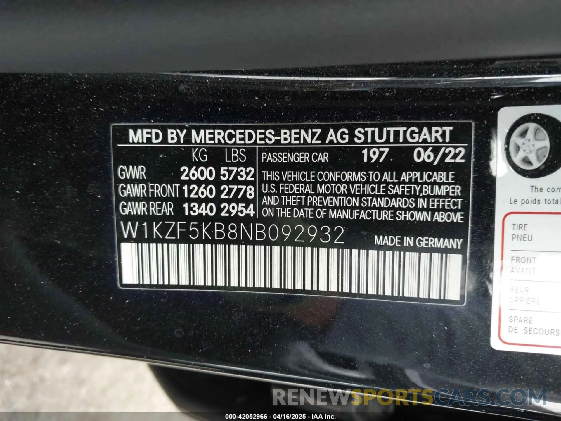 9 Photograph of a damaged car W1KZF5KB8NB092932 MERCEDES-BENZ E 450 2022