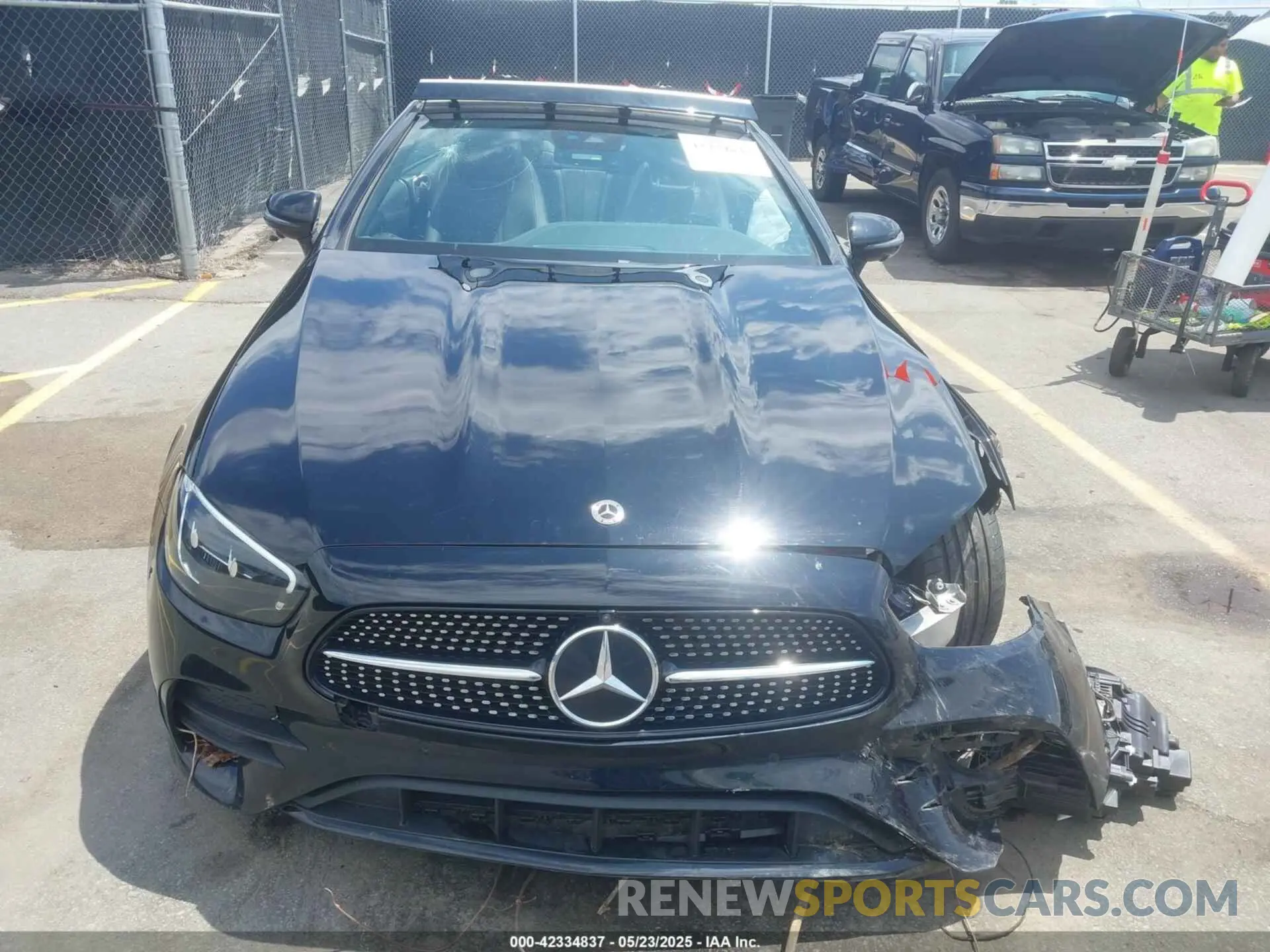 12 Photograph of a damaged car W1K1K5JB2PF207529 MERCEDES-BENZ E 450 2023