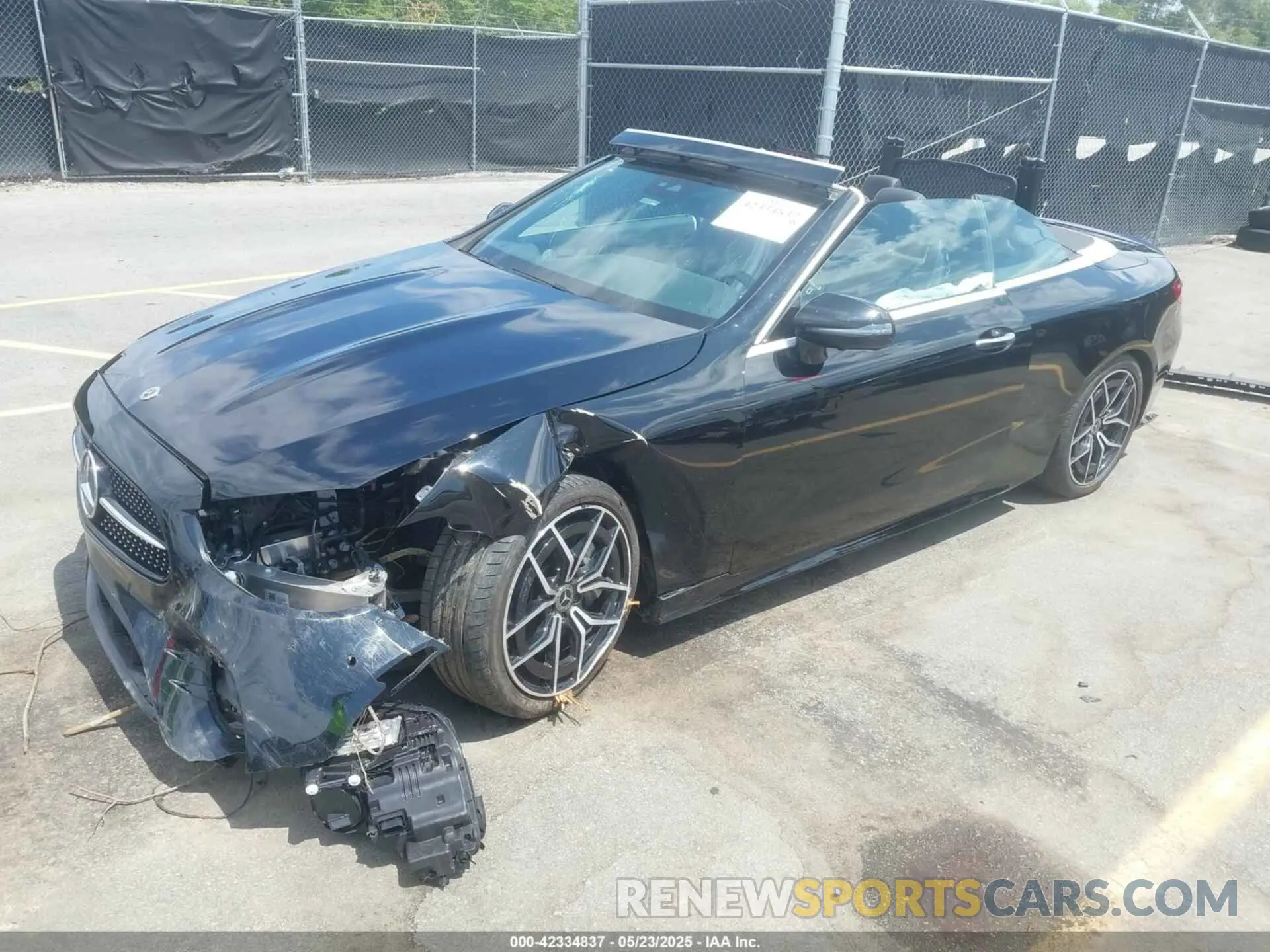 2 Photograph of a damaged car W1K1K5JB2PF207529 MERCEDES-BENZ E 450 2023