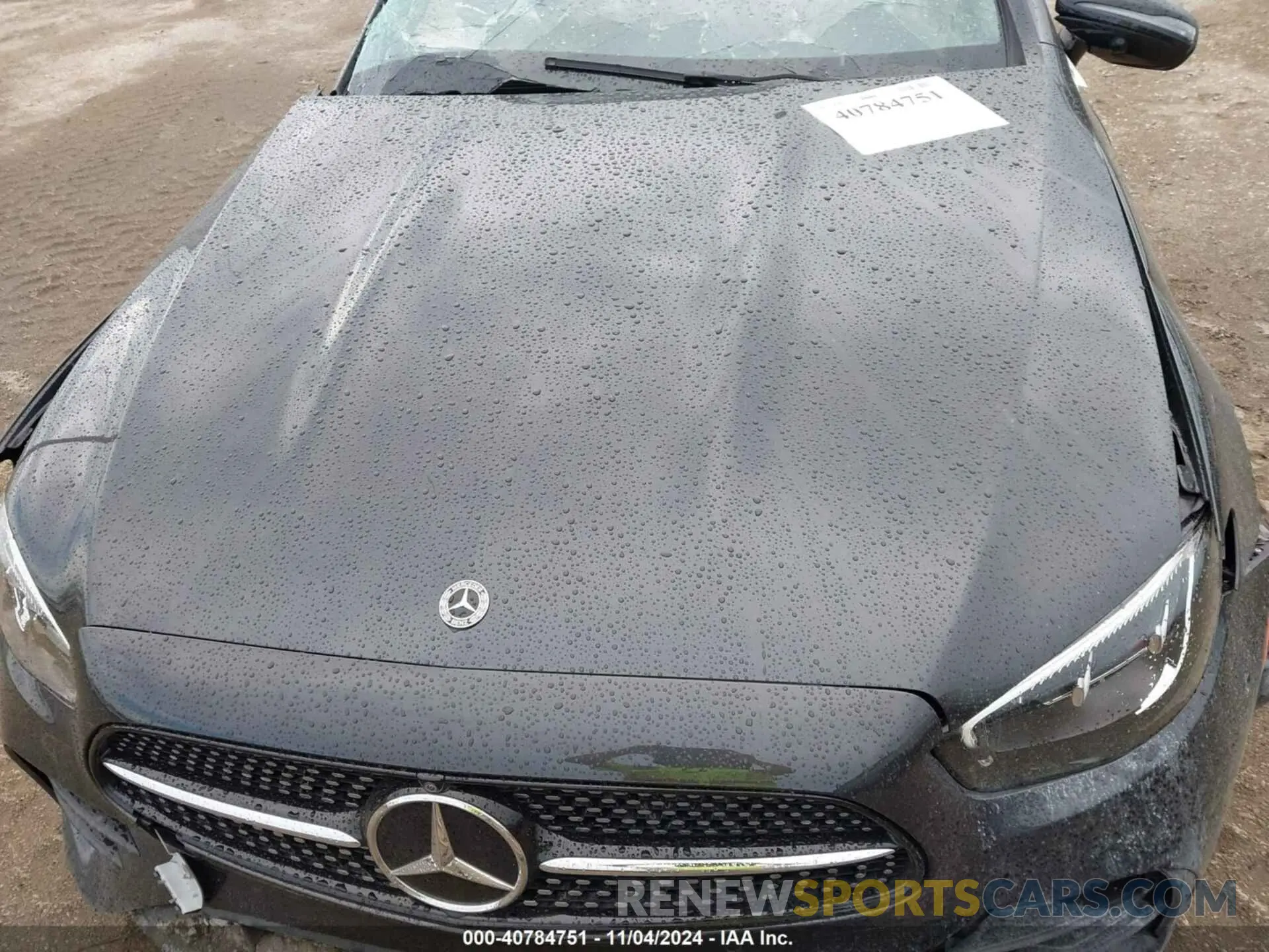 10 Photograph of a damaged car W1K1K5JB8PF187822 MERCEDES-BENZ E 450 2023