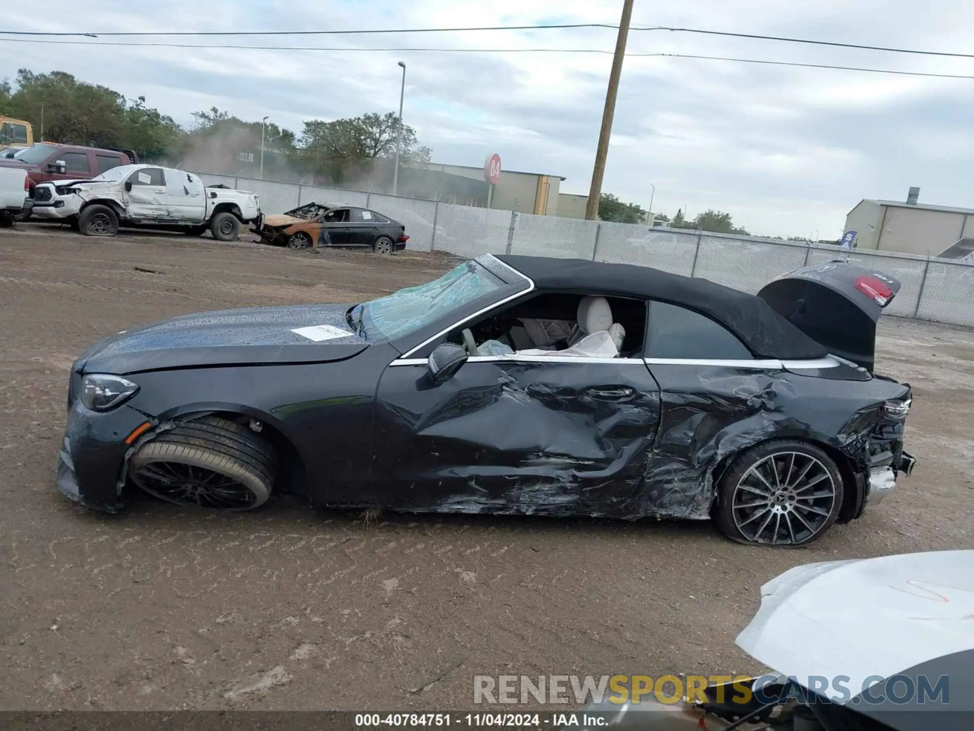 13 Photograph of a damaged car W1K1K5JB8PF187822 MERCEDES-BENZ E 450 2023