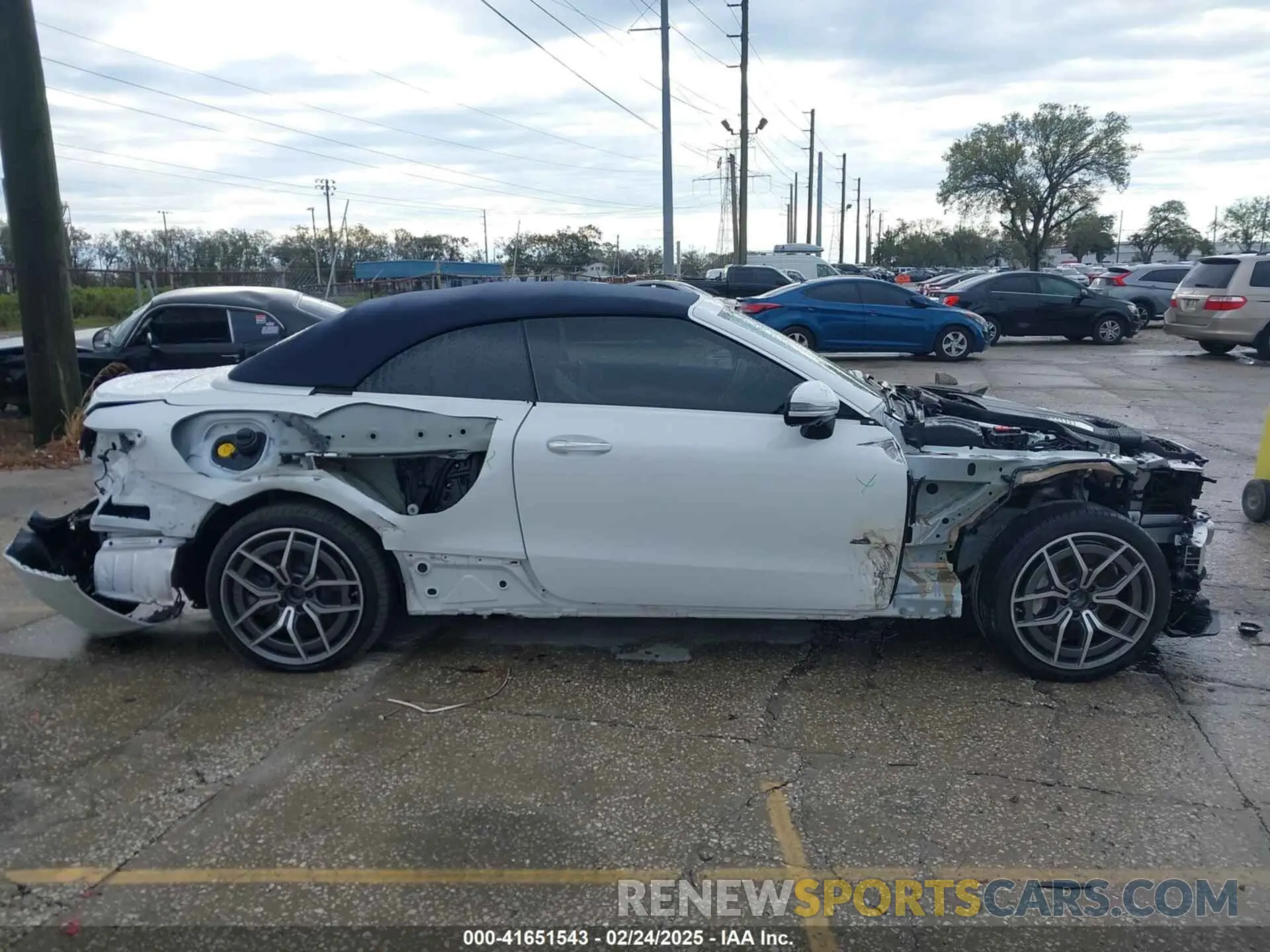 13 Photograph of a damaged car W1K1K5KB0PF208127 MERCEDES-BENZ E 450 2023