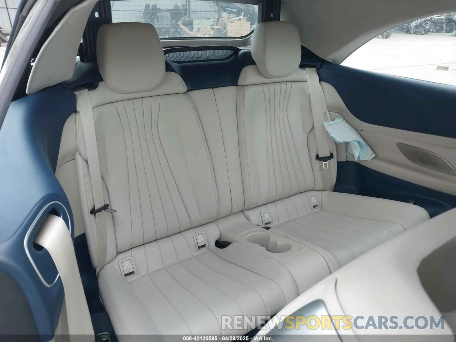 8 Photograph of a damaged car W1K1K5KB8PF208845 MERCEDES-BENZ E 450 2023