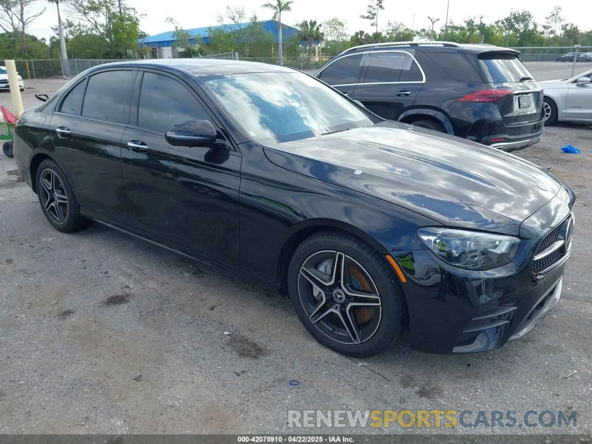 1 Photograph of a damaged car W1KZF5KB2PB157406 MERCEDES-BENZ E 450 2023